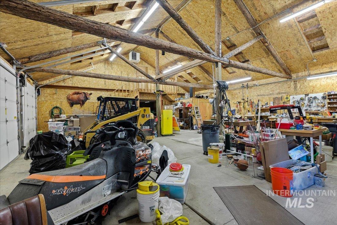 62924 Wolf Creek Ln, North Powder, Oregon 97867, 5 Bedrooms, 4 Bathrooms, Farm & Ranch For Sale, Price $4,700,000,MLS 98925704