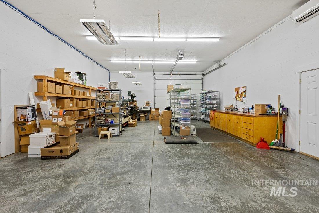 62924 Wolf Creek Ln, North Powder, Oregon 97867, 5 Bedrooms, 4 Bathrooms, Farm & Ranch For Sale, Price $4,700,000,MLS 98925704