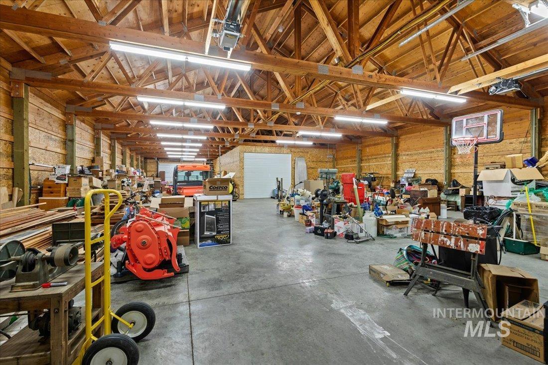 62924 Wolf Creek Ln, North Powder, Oregon 97867, 5 Bedrooms, 4 Bathrooms, Farm & Ranch For Sale, Price $4,700,000,MLS 98925704