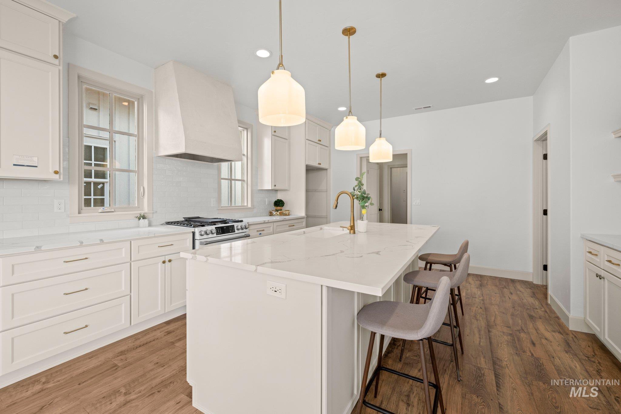 1544 Picotee Circle, Moscow, Idaho 83843, 3 Bedrooms, 2.5 Bathrooms, Residential For Sale, Price $639,000, 98925936