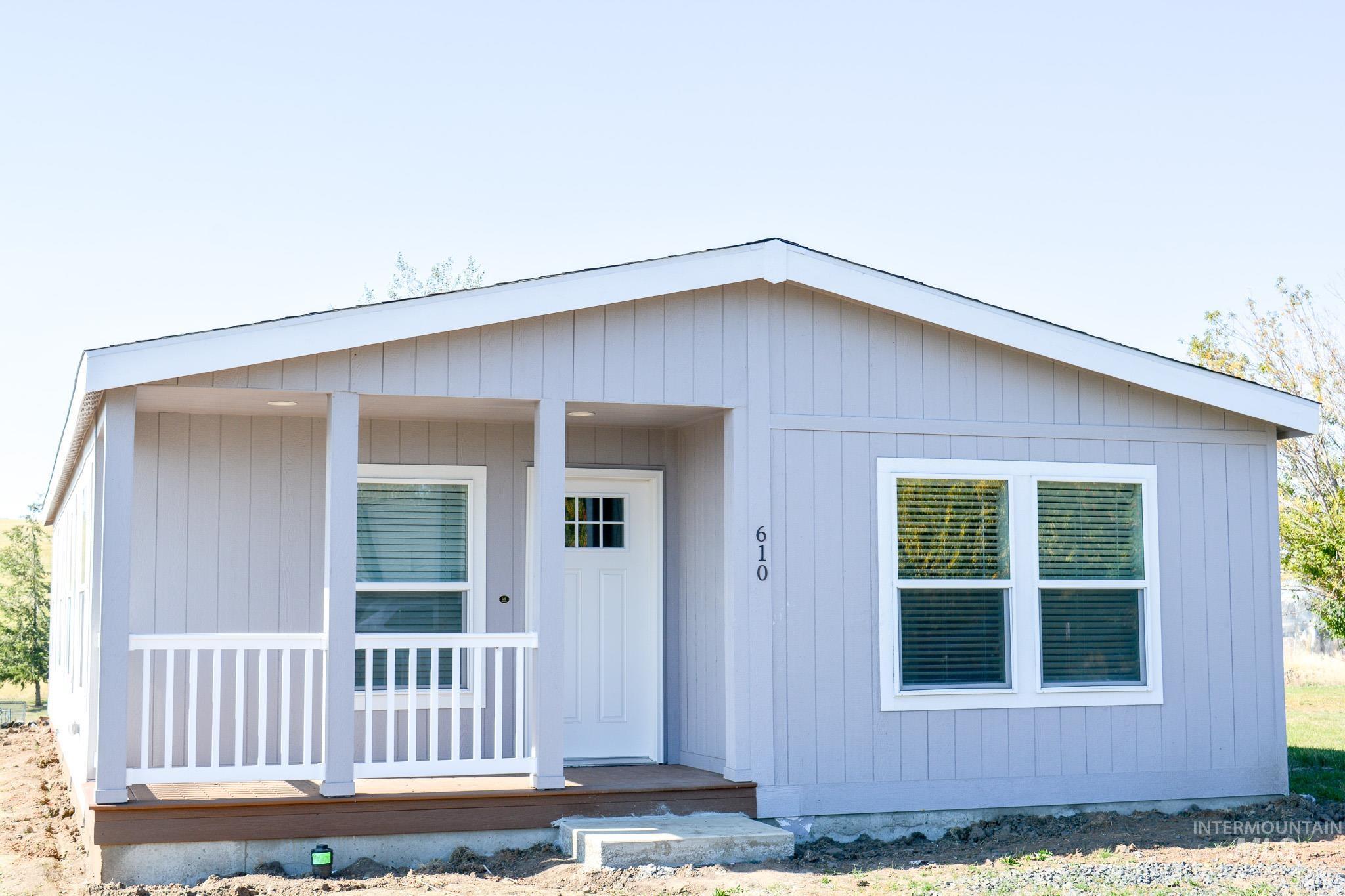610 Willow Street, Nezperce, Idaho 83543, 3 Bedrooms, 2 Bathrooms, Residential For Sale, Price $269,900,MLS 98926317