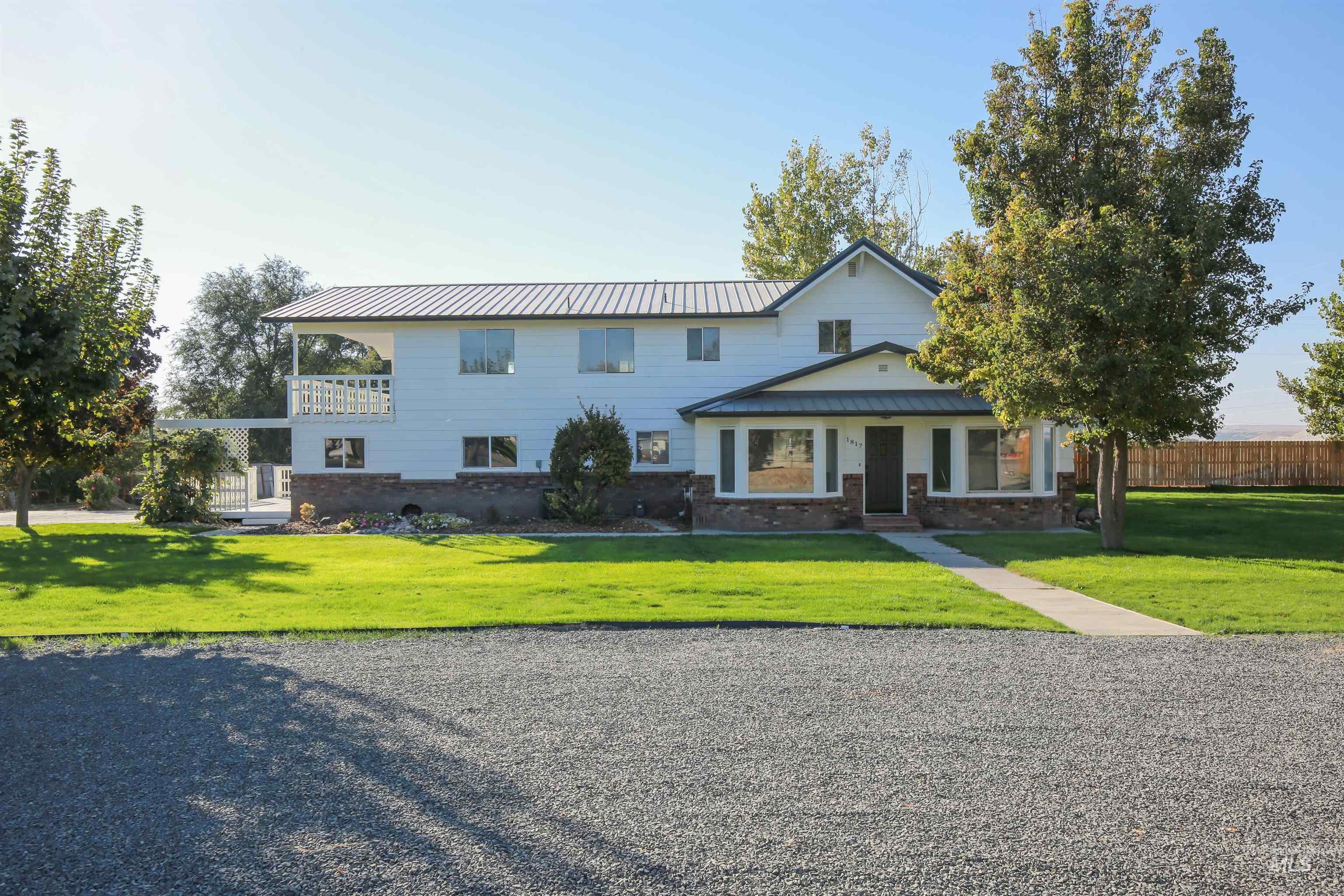 1817 Laurel Drive, Ontario, Oregon 97914, 6 Bedrooms, 5 Bathrooms, Residential For Sale, Price $485,000, 98926673