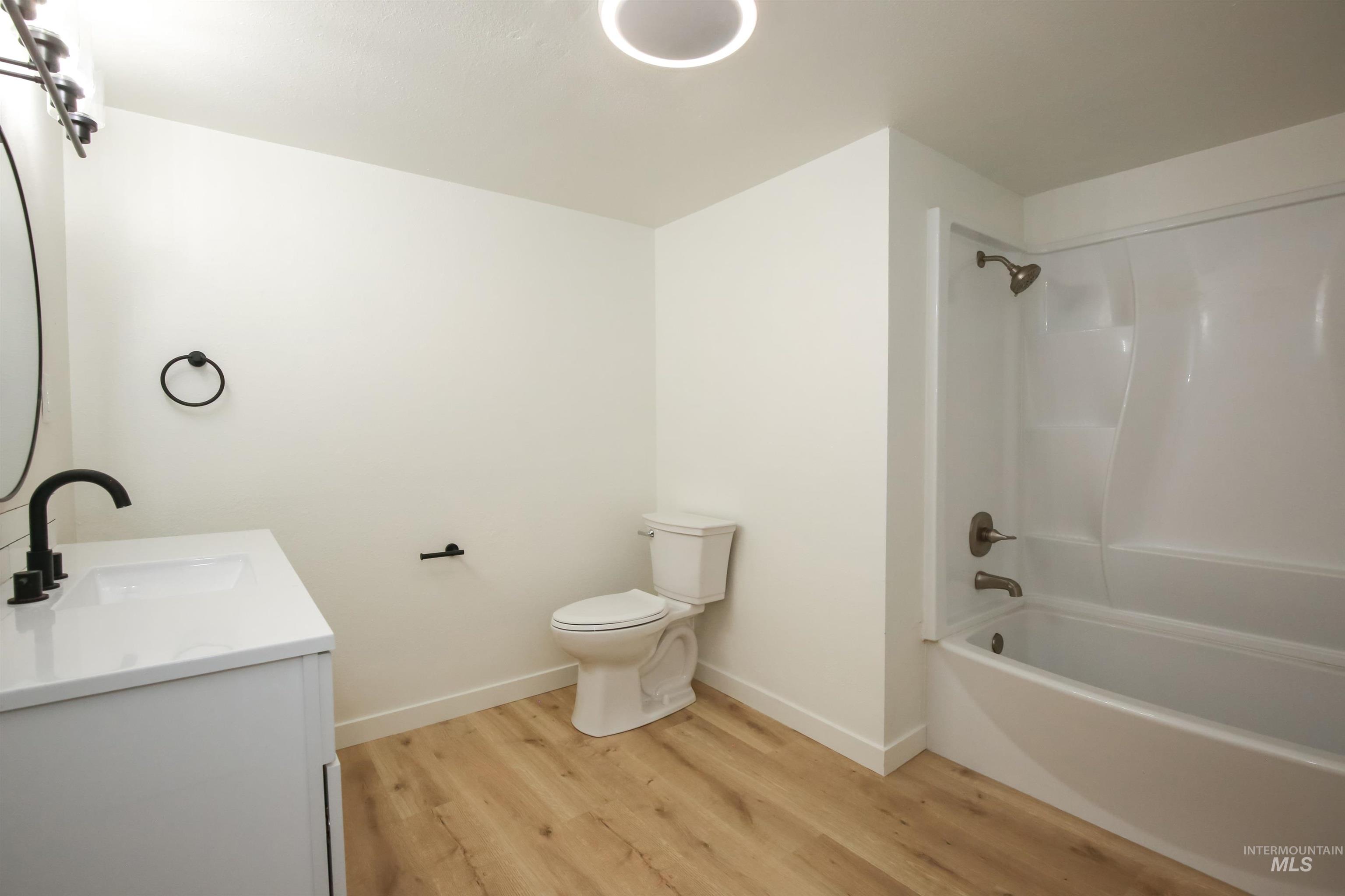 1817 Laurel Drive, Ontario, Oregon 97914, 6 Bedrooms, 5 Bathrooms, Residential For Sale, Price $485,000, 98926673