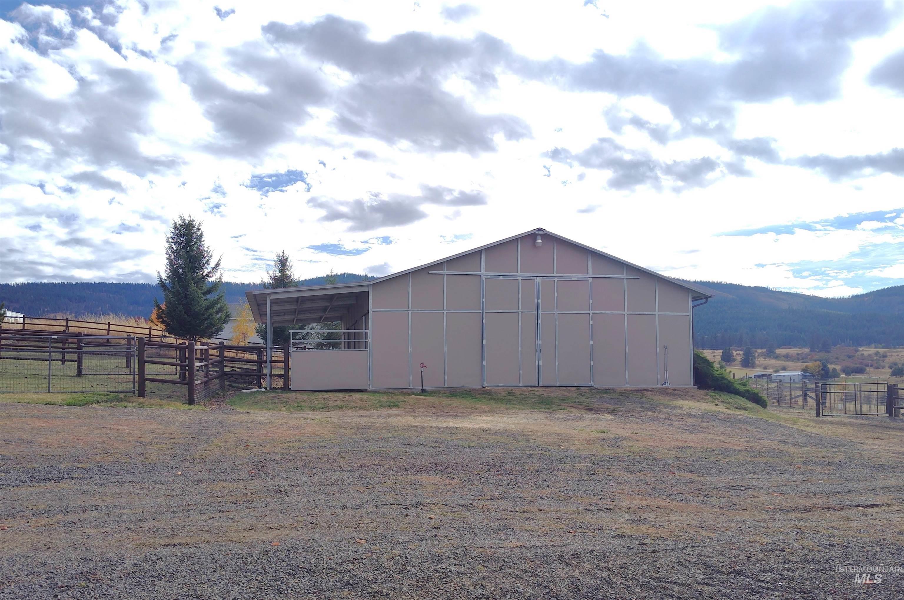 28 Red Barn Lane, Grangeville, Idaho 83530, 3 Bedrooms, 3 Bathrooms, Residential For Sale, Price $649,000,MLS 98927294