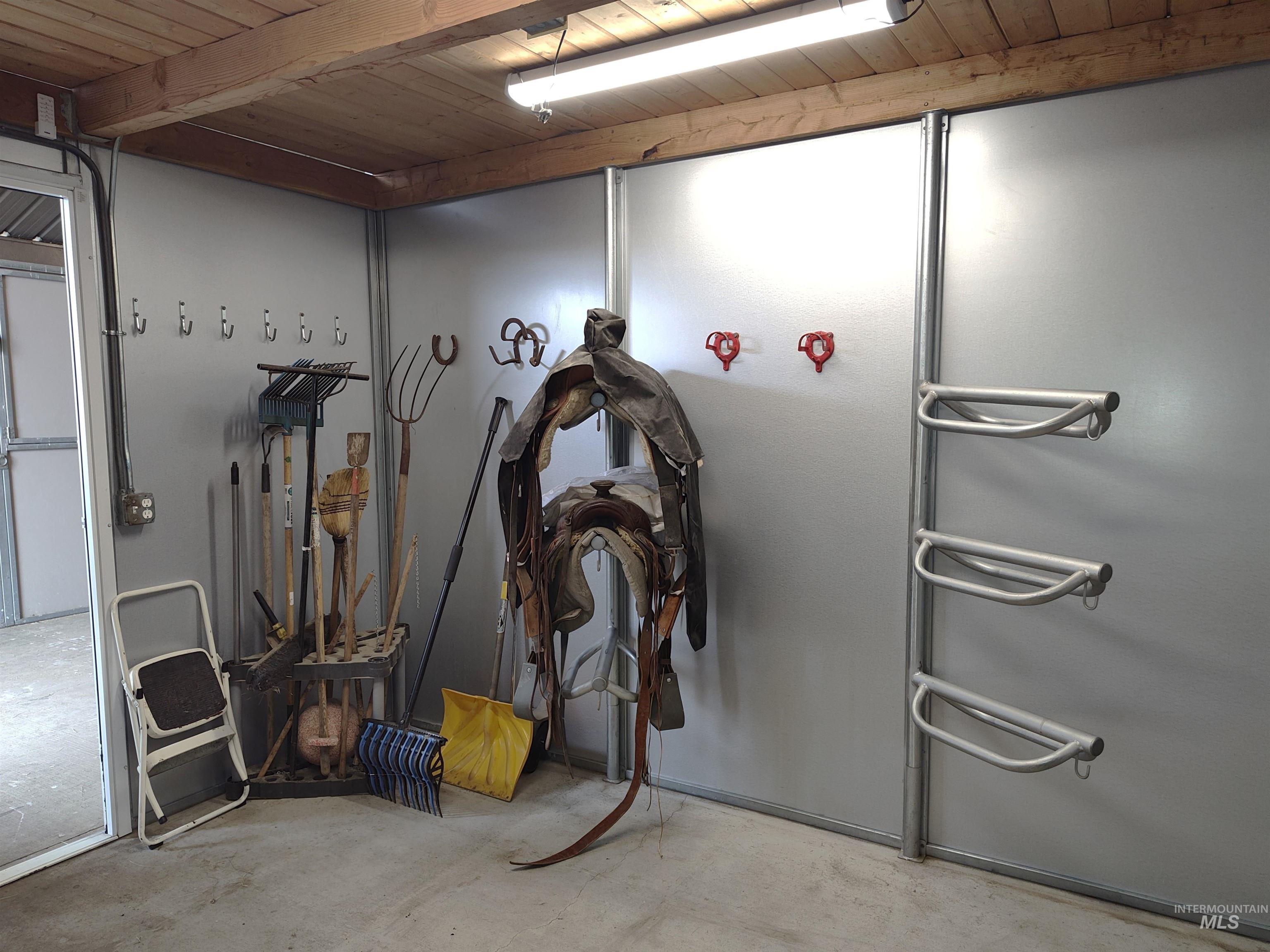 28 Red Barn Lane, Grangeville, Idaho 83530, 3 Bedrooms, 3 Bathrooms, Residential For Sale, Price $649,000,MLS 98927294