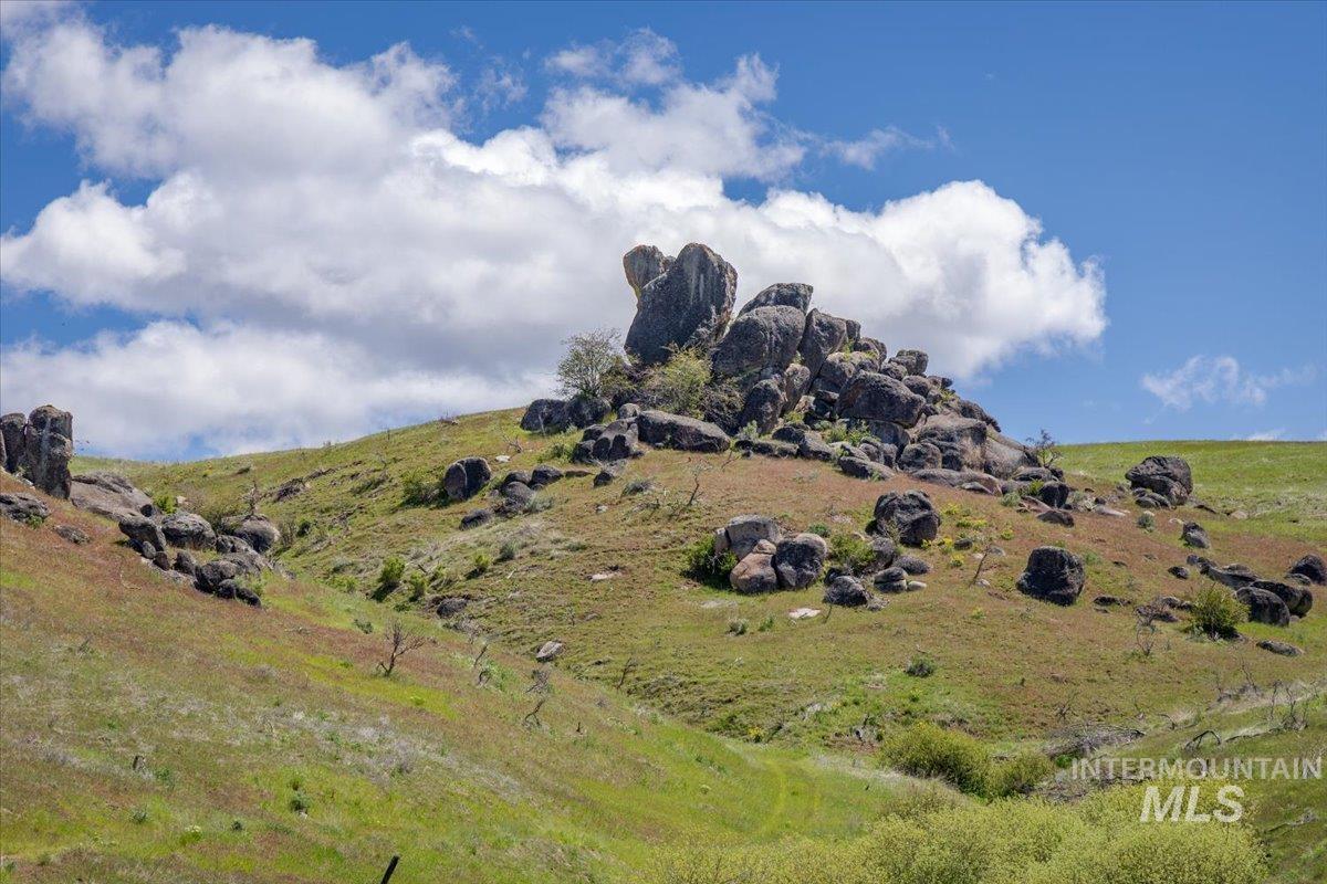 TBD 277 ac Timber Butte Rd, Sweet, Idaho 83670, Land For Sale, Price $1,700,000,MLS 98927874