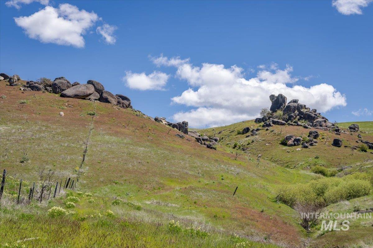 TBD 277 ac Timber Butte Rd, Sweet, Idaho 83670, Land For Sale, Price $1,700,000,MLS 98927874