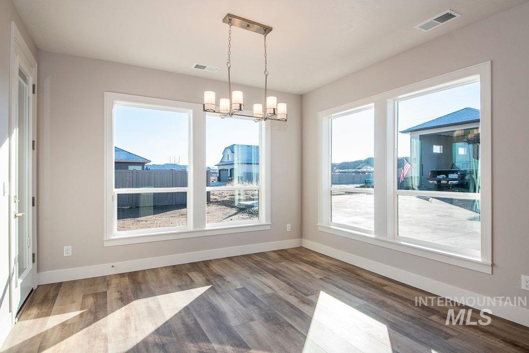 2392 S Thacker Ridge Ave., Nampa, Idaho 83686, 3 Bedrooms, 2.5 Bathrooms, Residential For Sale, Price $589,900,MLS 98930508