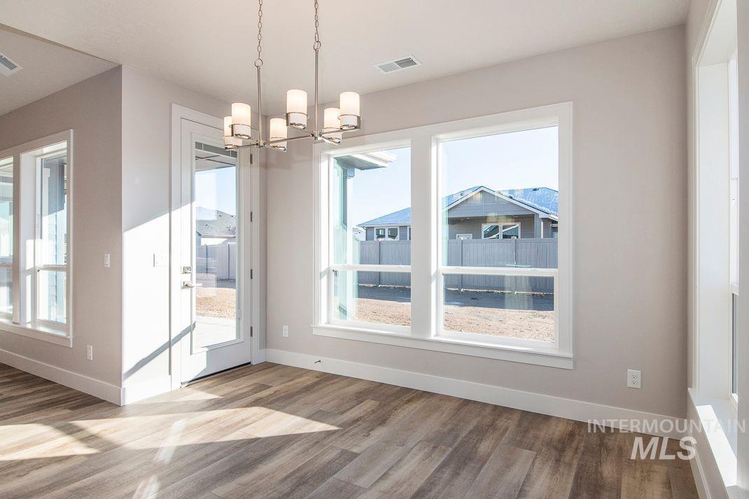 2392 S Thacker Ridge Ave., Nampa, Idaho 83686, 3 Bedrooms, 2.5 Bathrooms, Residential For Sale, Price $589,900,MLS 98930508