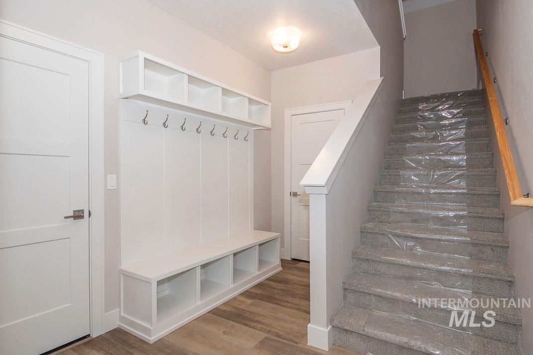 2392 S Thacker Ridge Ave., Nampa, Idaho 83686, 3 Bedrooms, 2.5 Bathrooms, Residential For Sale, Price $589,900,MLS 98930508