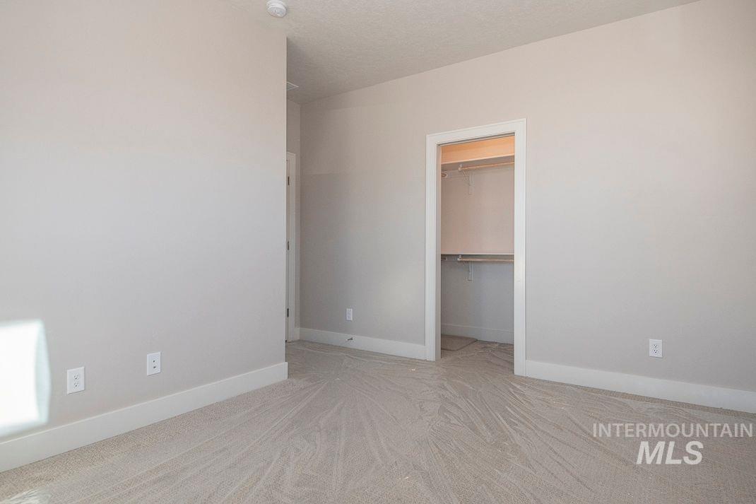 2392 S Thacker Ridge Ave., Nampa, Idaho 83686, 3 Bedrooms, 2.5 Bathrooms, Residential For Sale, Price $589,900,MLS 98930508