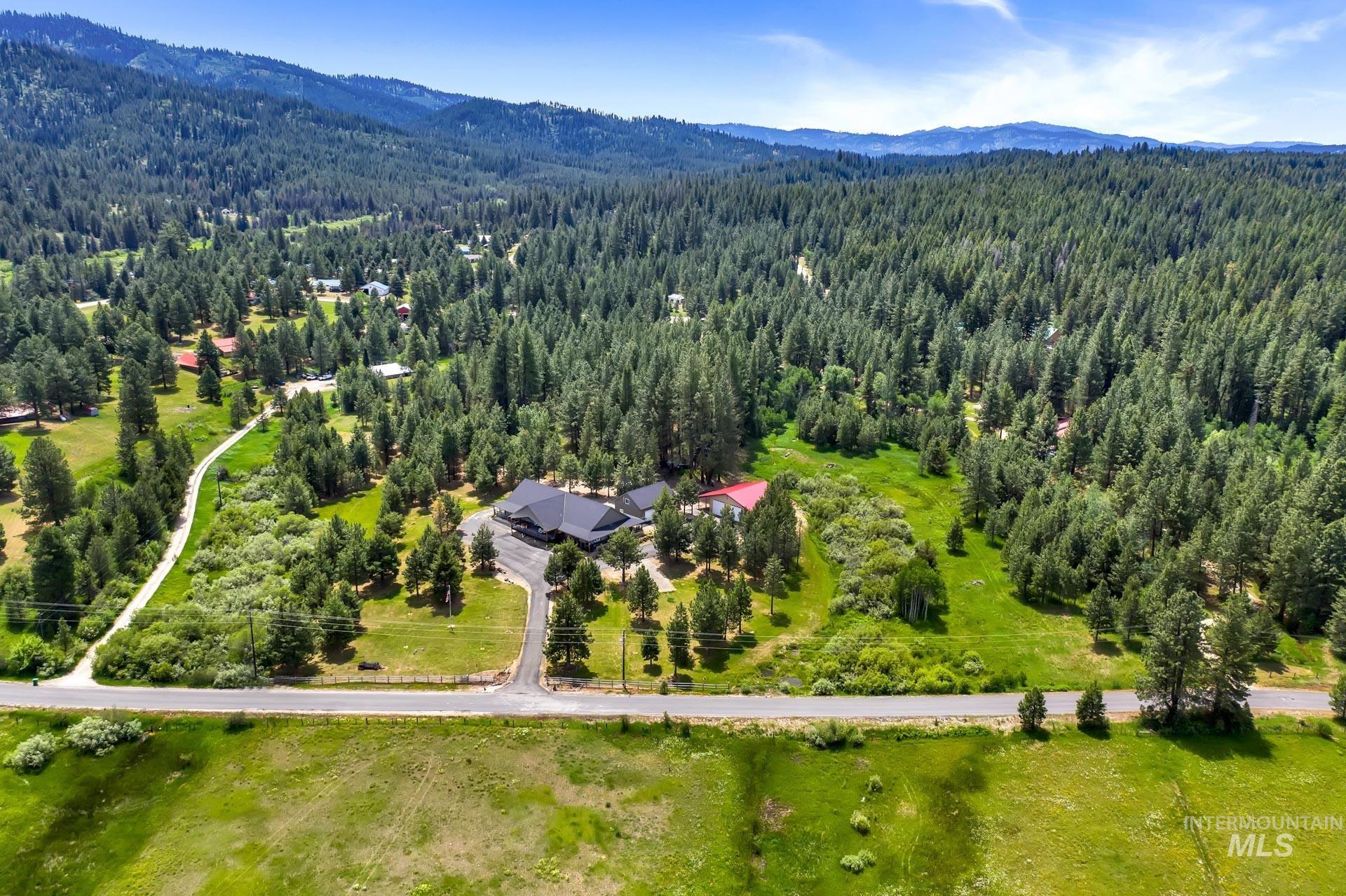 191 Clear Creek Rd, Cascade, Idaho 83611-5320, 4 Bedrooms, 5.5 Bathrooms, Residential For Sale, Price $2,100,000,MLS 98930798