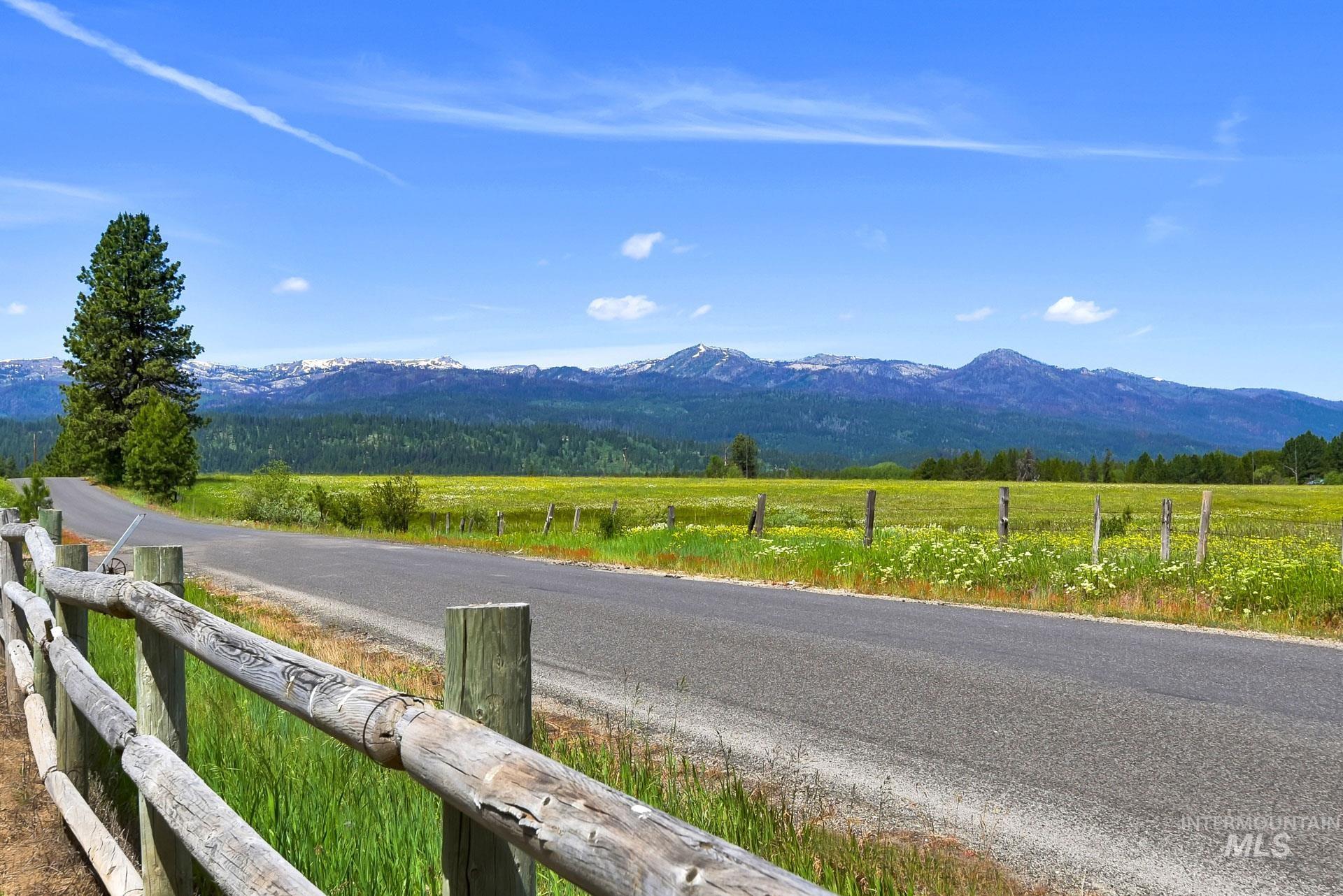 191 Clear Creek Rd, Cascade, Idaho 83611-5320, 4 Bedrooms, 5.5 Bathrooms, Residential For Sale, Price $2,100,000,MLS 98930798