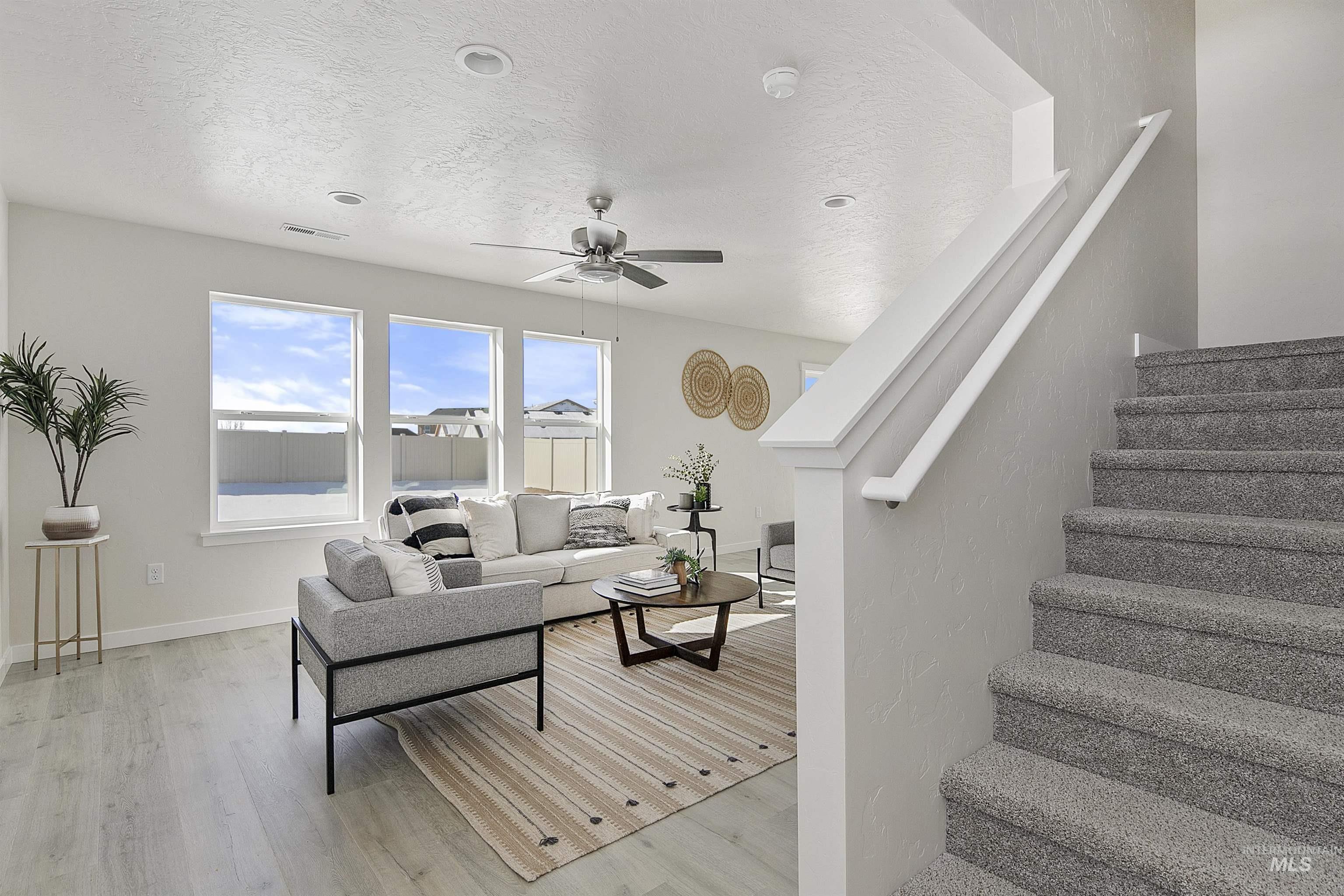 1579 Witt, Mountain Home, Idaho 83647, 3 Bedrooms, 2.5 Bathrooms, Residential For Sale, Price $389,990, 98931233