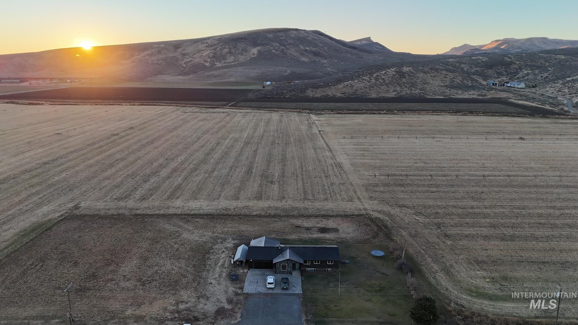 20301 US-26, Carey, Idaho 83320, 7 Bedrooms, 2 Bathrooms, Residential For Sale, Price $479,000, 98931306