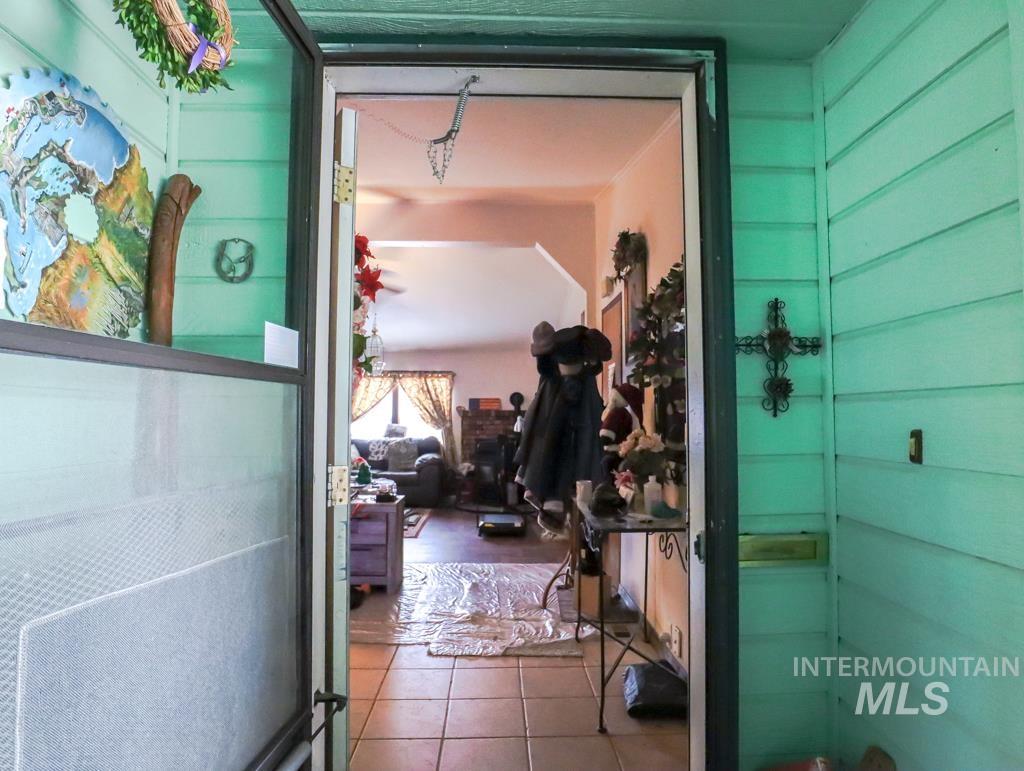 1500 W 7th St, Weiser, Idaho 83672, 3 Bedrooms, 2 Bathrooms, Residential For Sale, Price $75,000, 98931367