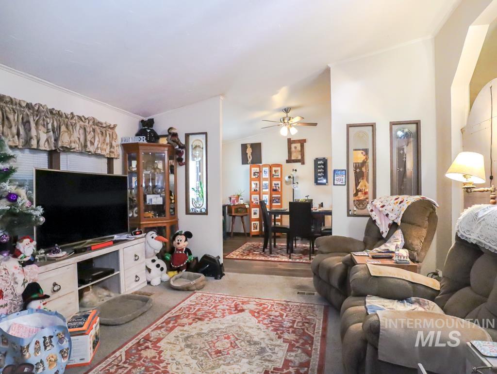 1500 W 7th St, Weiser, Idaho 83672, 3 Bedrooms, 2 Bathrooms, Residential For Sale, Price $75,000, 98931367