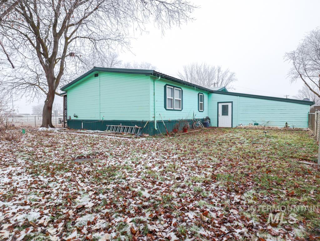 1500 W 7th St, Weiser, Idaho 83672, 3 Bedrooms, 2 Bathrooms, Residential For Sale, Price $75,000, 98931367