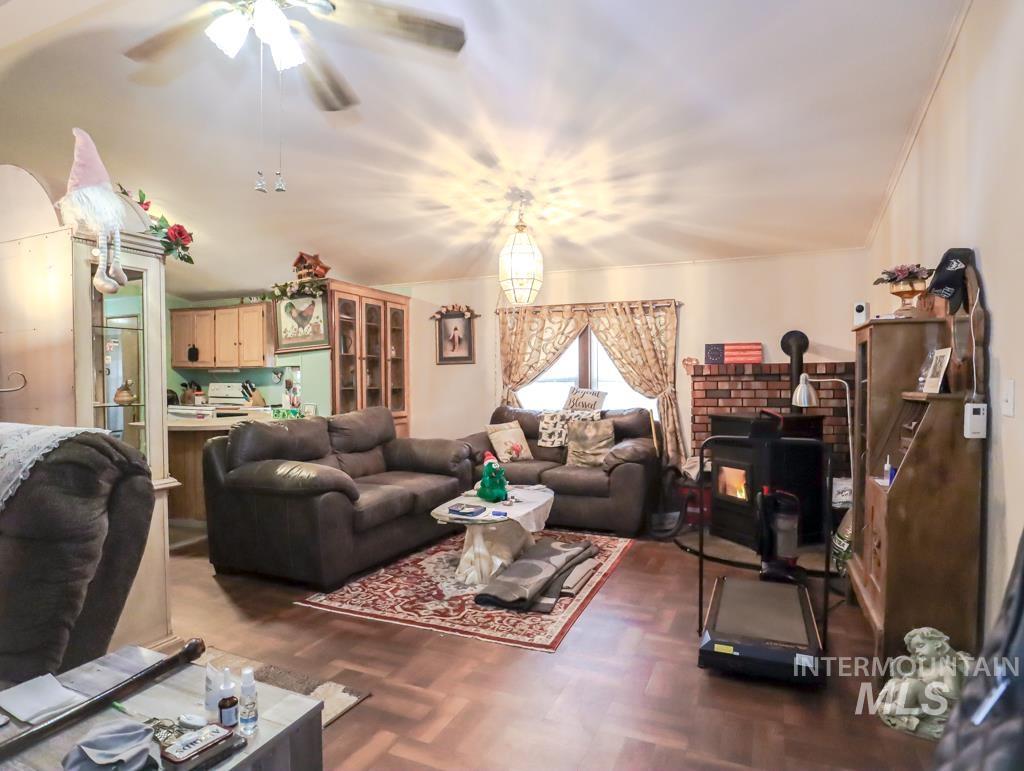 1500 W 7th St, Weiser, Idaho 83672, 3 Bedrooms, 2 Bathrooms, Residential For Sale, Price $75,000, 98931367