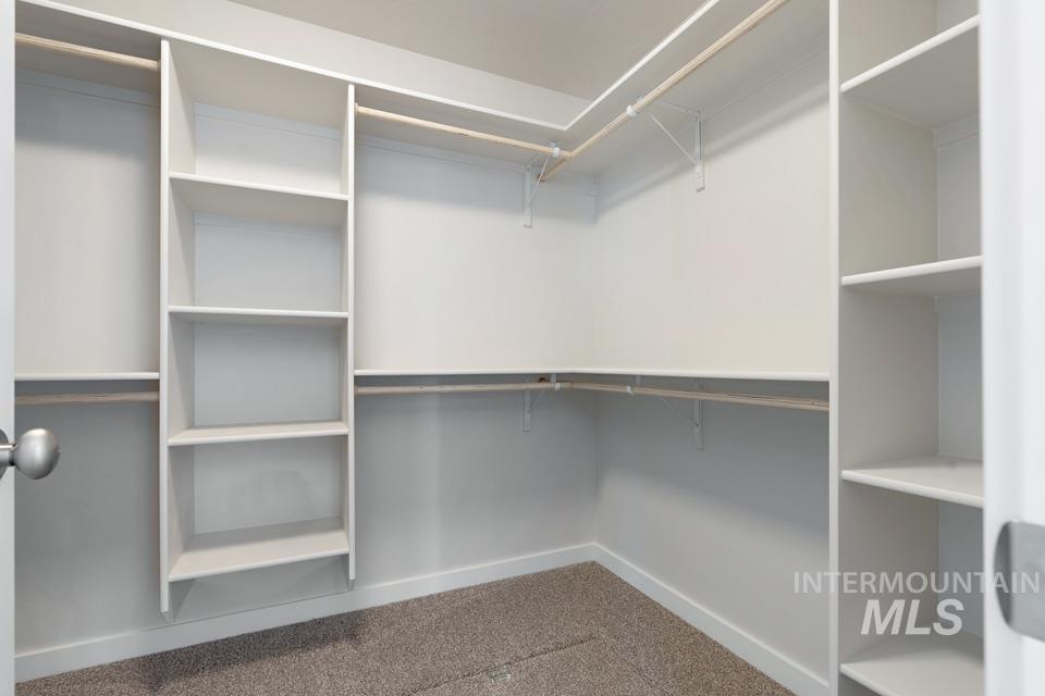 1668 Kayak Rd, Emmett, Idaho 83617, 4 Bedrooms, 3 Bathrooms, Residential For Sale, Price $499,999, 98931458