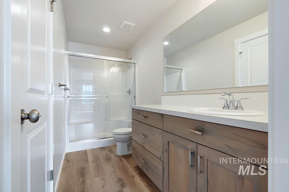 1668 Kayak Rd, Emmett, Idaho 83617, 4 Bedrooms, 3 Bathrooms, Residential For Sale, Price $499,999, 98931458