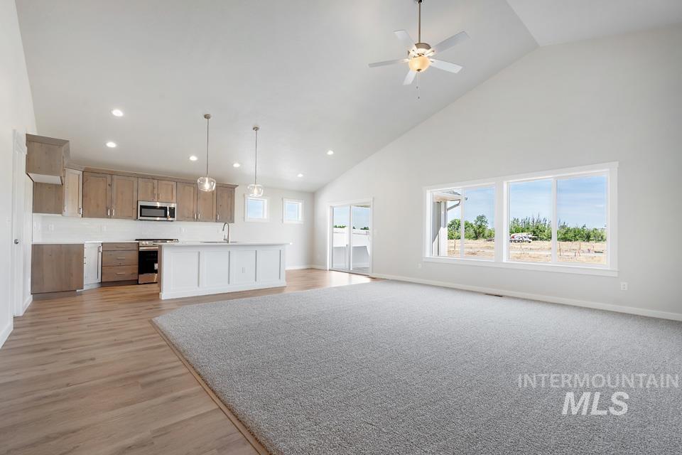 1668 Kayak Rd, Emmett, Idaho 83617, 4 Bedrooms, 3 Bathrooms, Residential For Sale, Price $499,999, 98931458