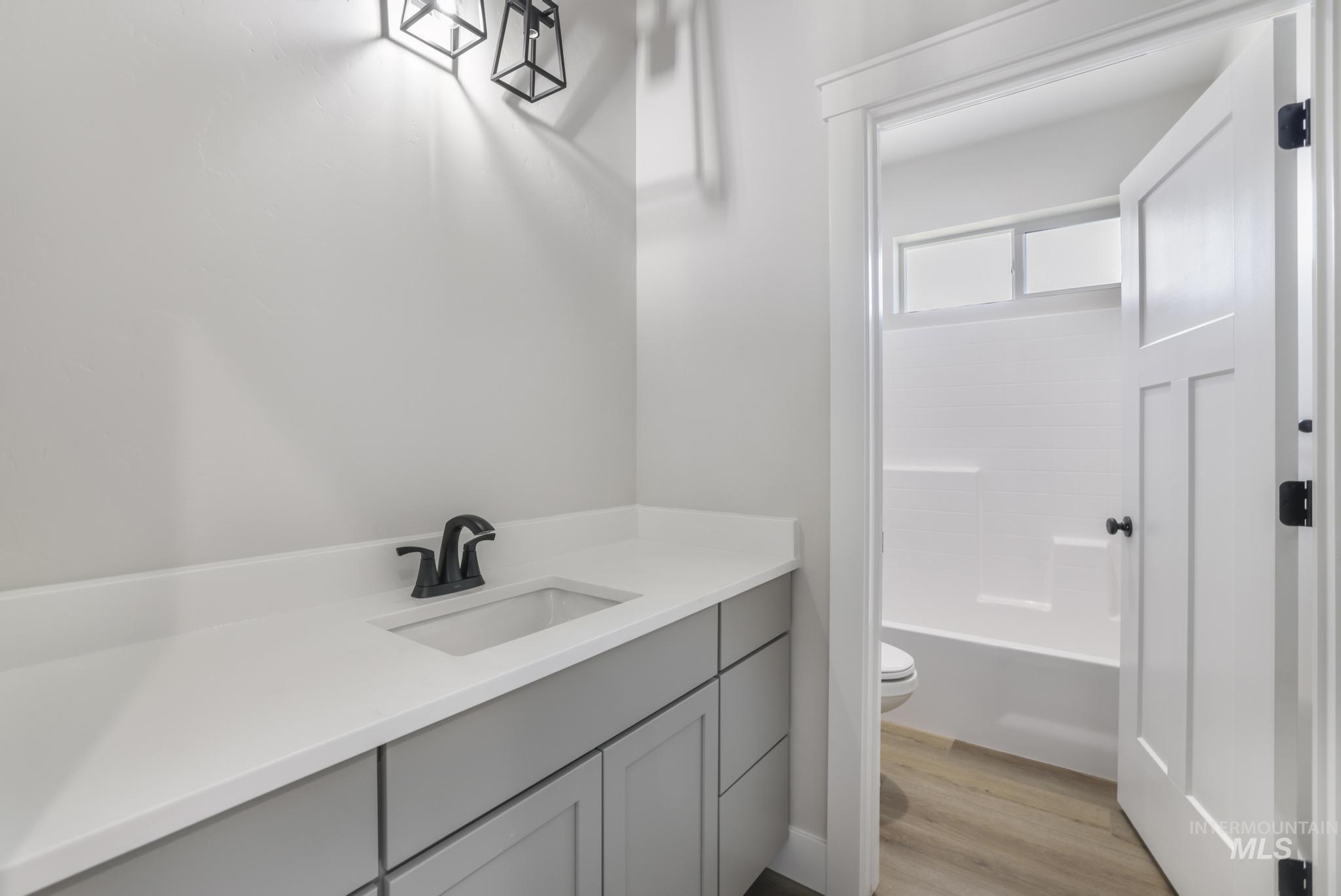 3677 E 3735 N, Kimberly, Idaho 83341, 4 Bedrooms, 2 Bathrooms, Residential For Sale, Price $649,900, 98931470