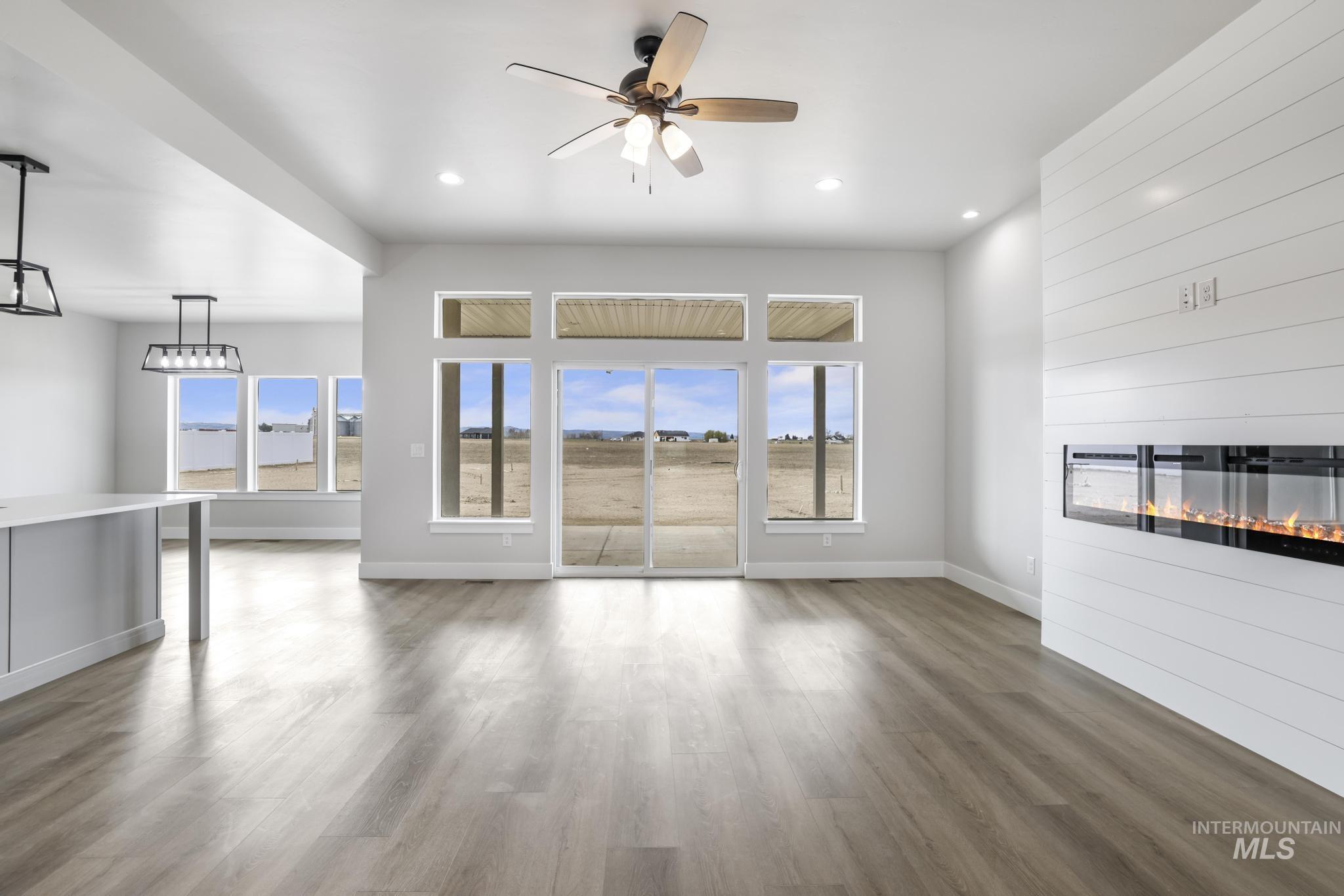 3677 E 3735 N, Kimberly, Idaho 83341, 4 Bedrooms, 2 Bathrooms, Residential For Sale, Price $649,900, 98931470