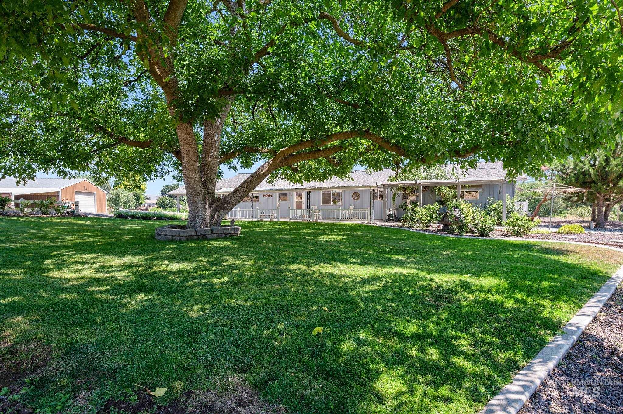 1792 Lambert Drive, Clarkston, Washington 99403, 3 Bedrooms, 2 Bathrooms, Residential For Sale, Price $675,000, 98931565