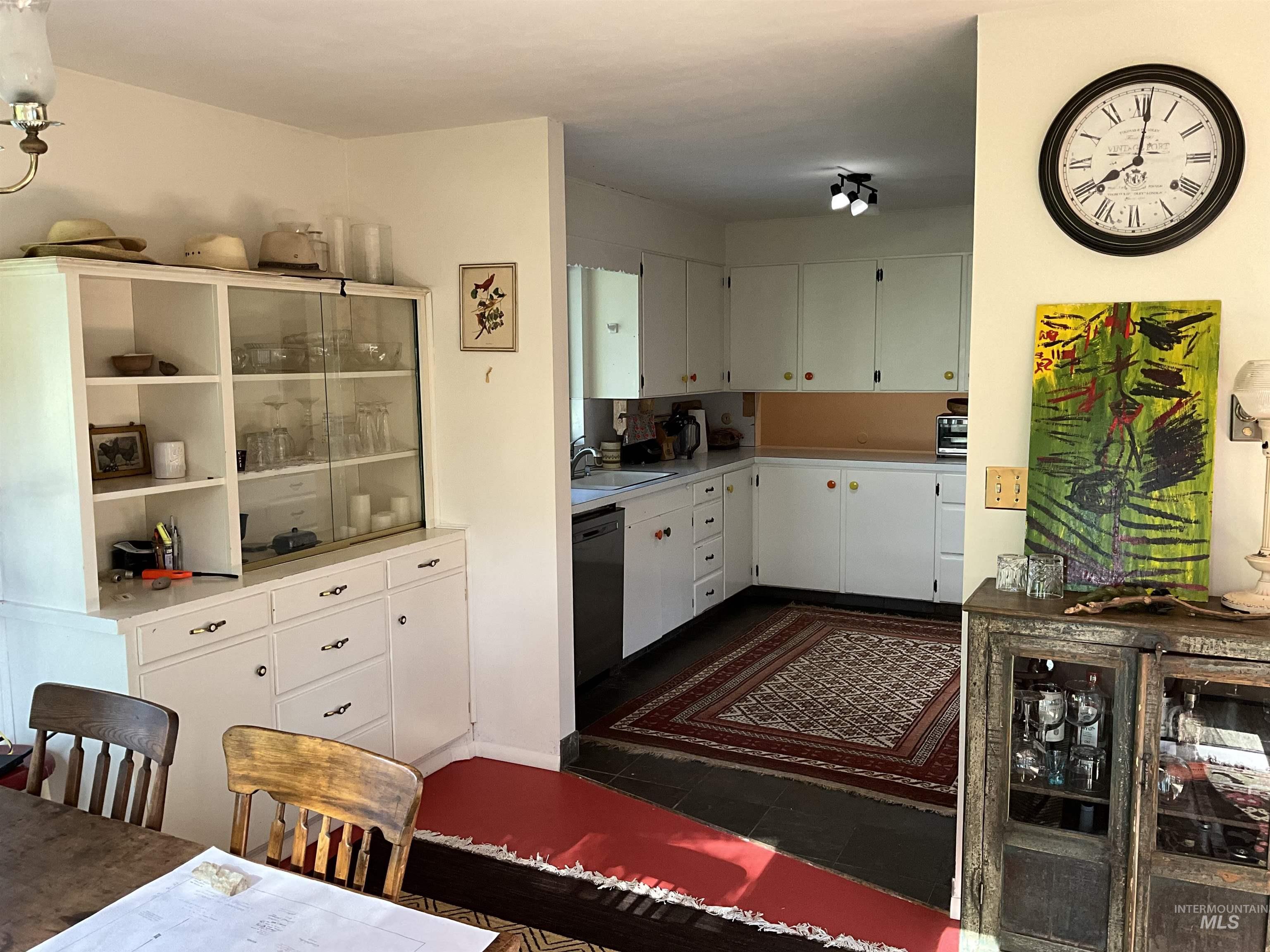 4778 River Road, Buhl, Idaho 83316, 2 Bedrooms, 1 Bathroom, Residential For Sale, Price $1,350,000, 98931714