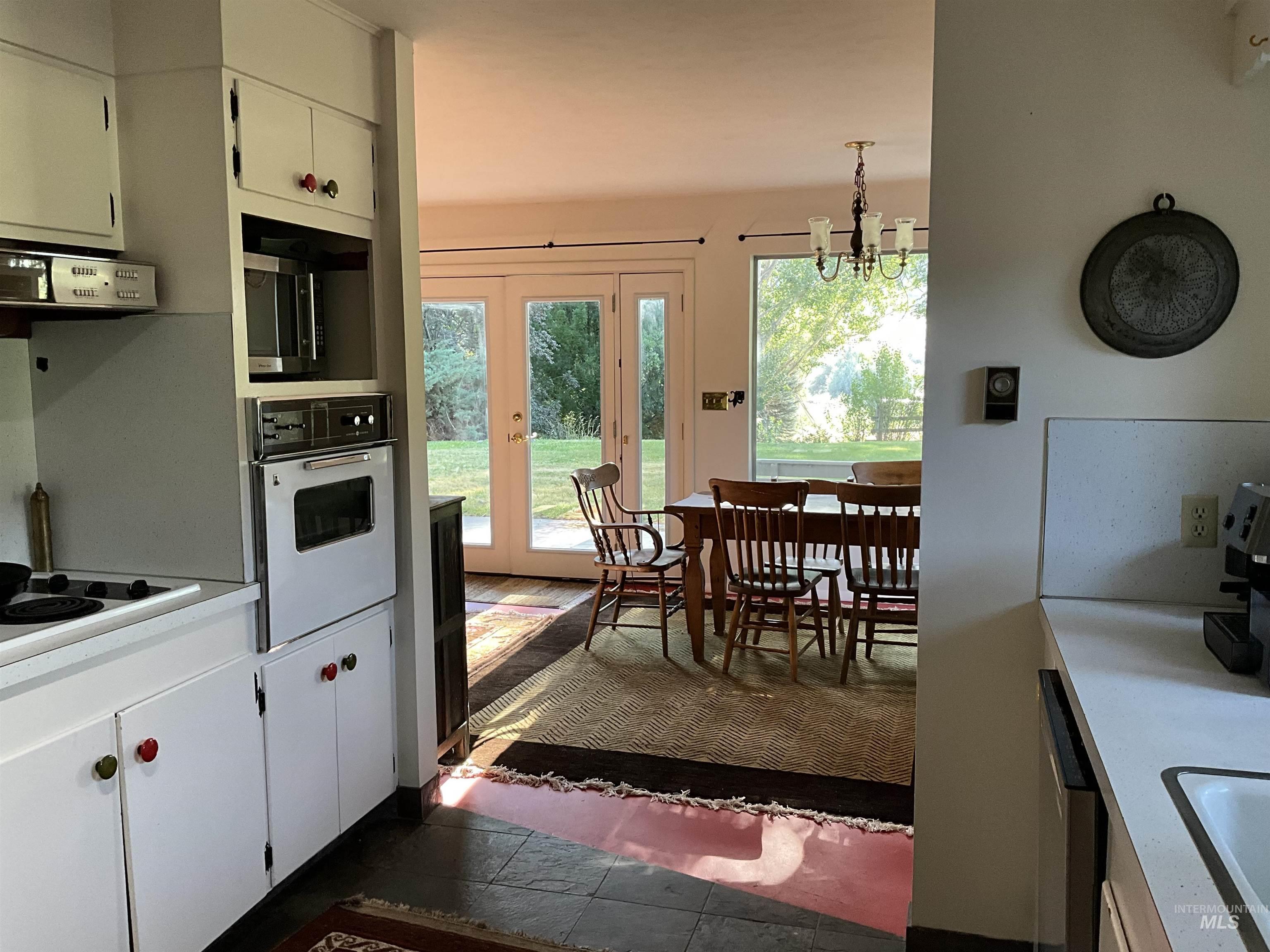 4778 River Road, Buhl, Idaho 83316, 2 Bedrooms, 1 Bathroom, Residential For Sale, Price $1,350,000, 98931714