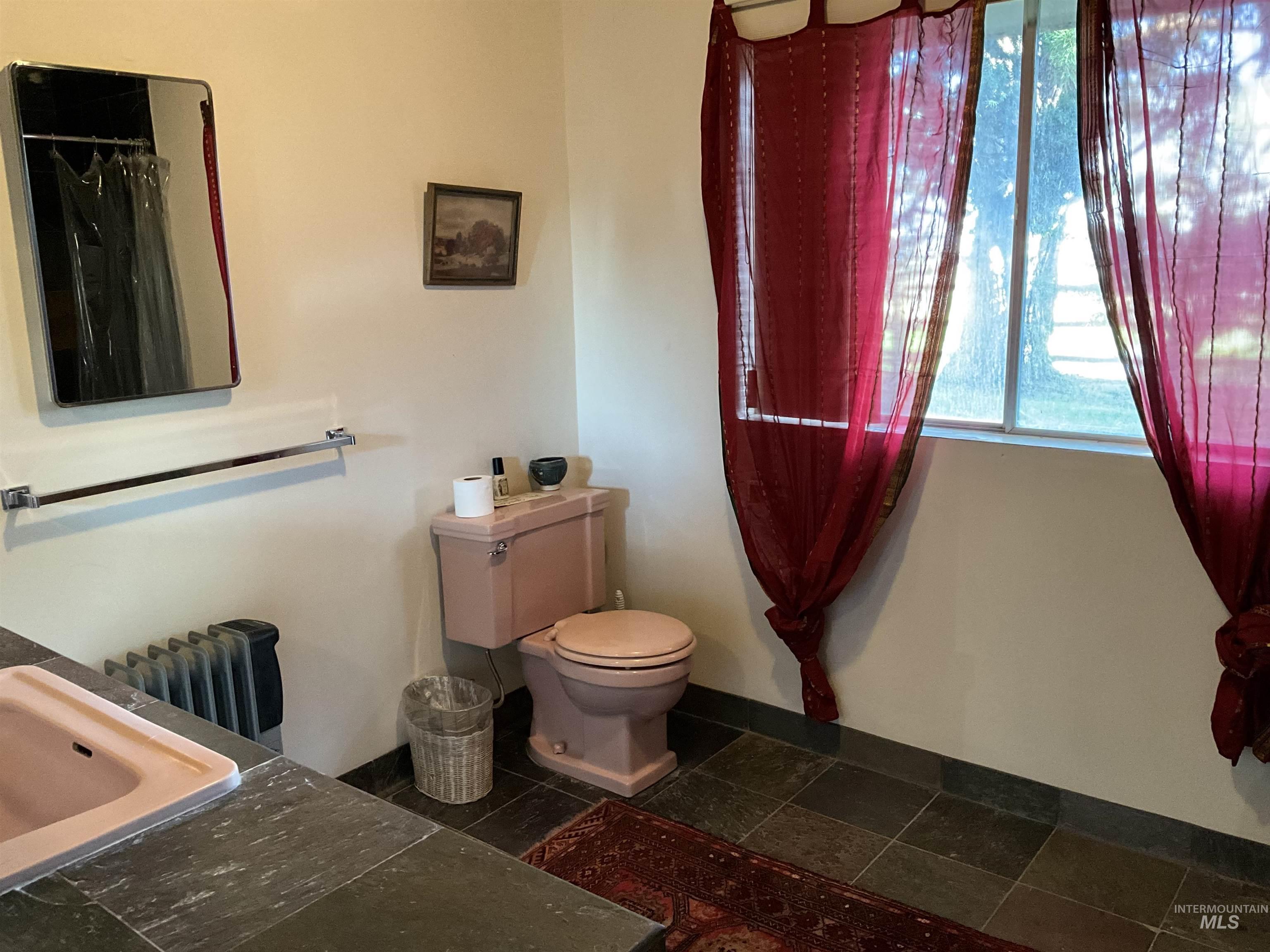 4778 River Road, Buhl, Idaho 83316, 2 Bedrooms, 1 Bathroom, Residential For Sale, Price $1,350,000, 98931714