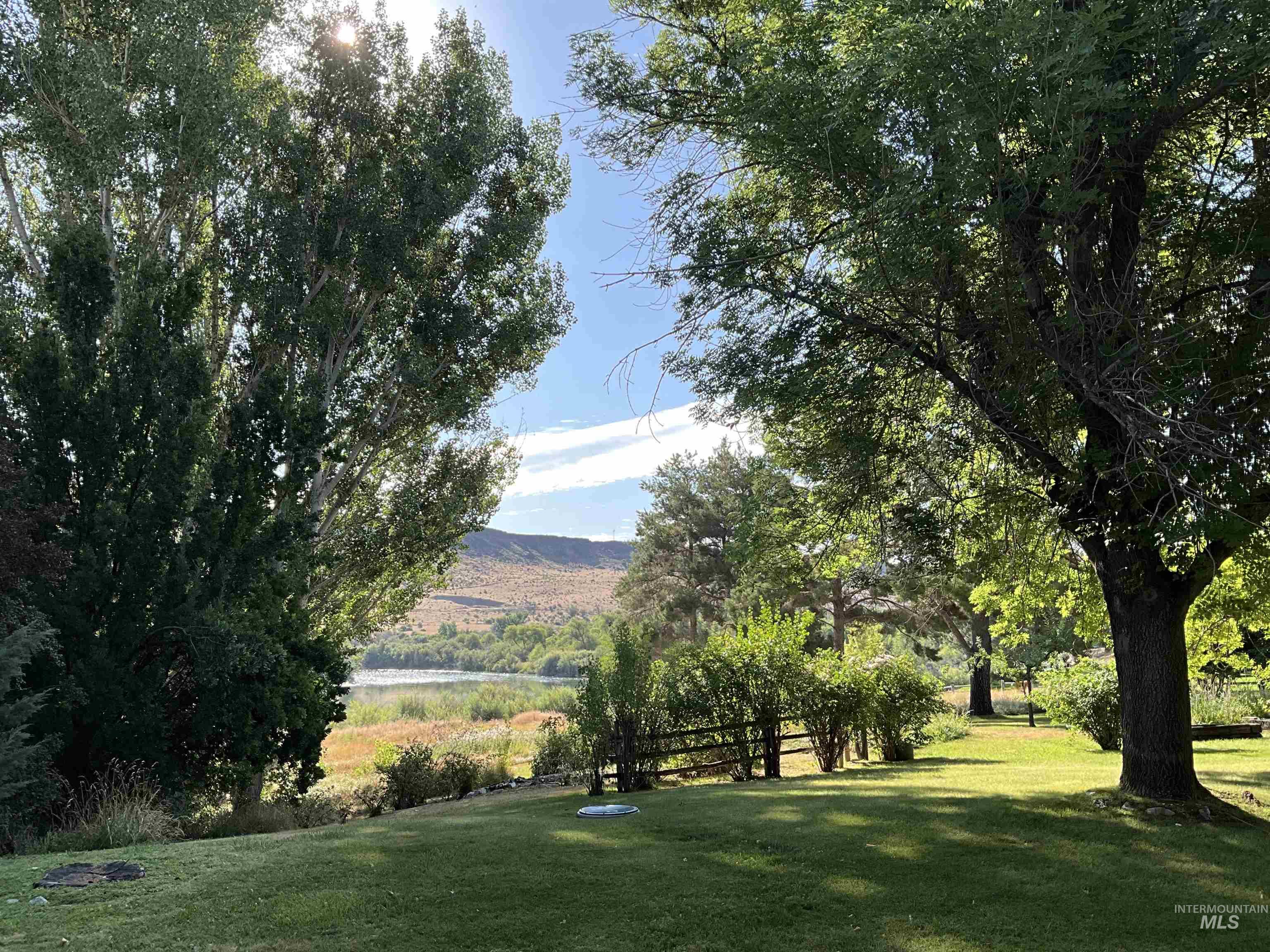 4778 River Road, Buhl, Idaho 83316, 2 Bedrooms, 1 Bathroom, Residential For Sale, Price $1,350,000, 98931714