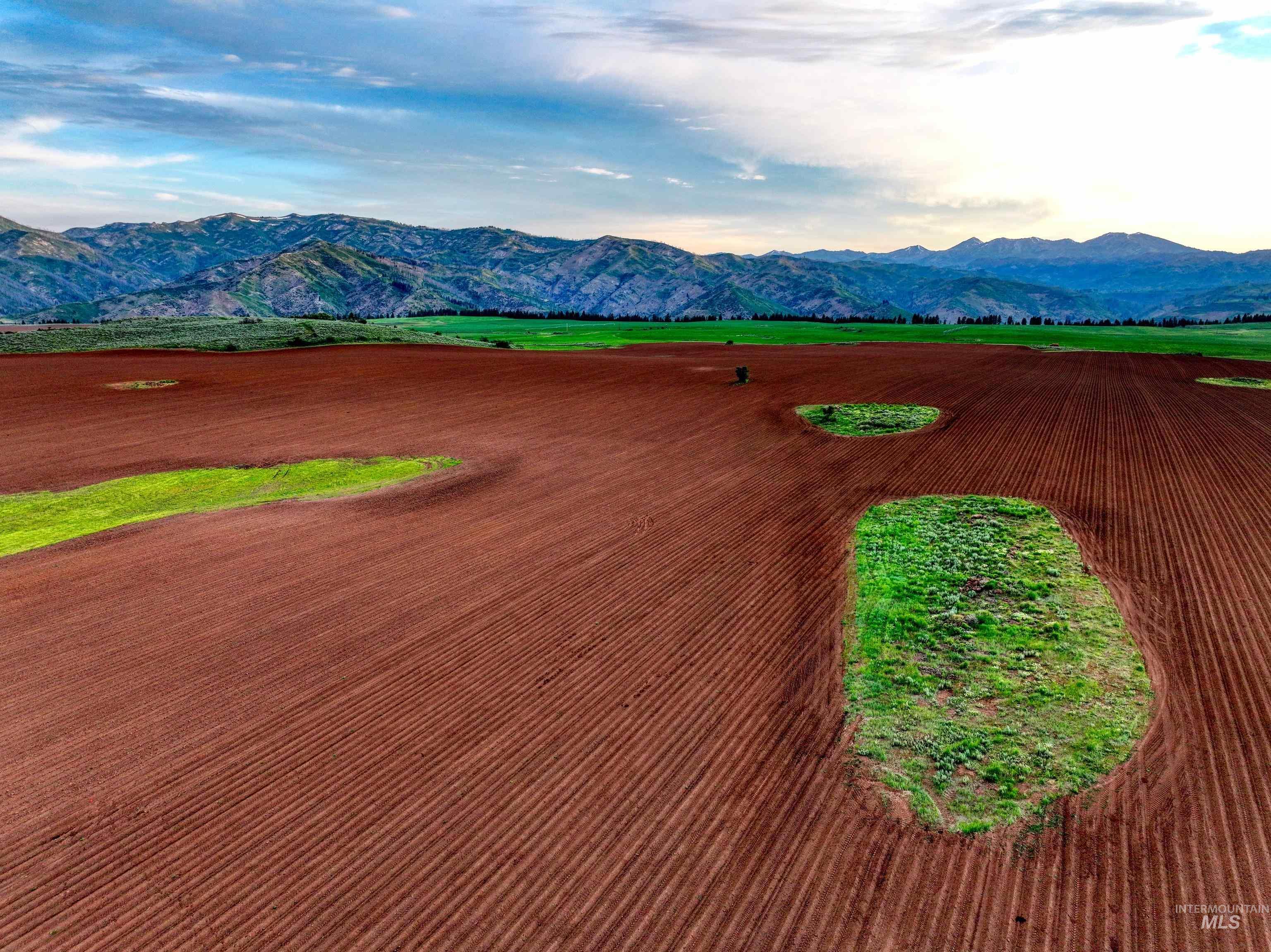 NE Little Camas Reservoir Road, Mountain Home, Idaho 83647, 3 Bedrooms, 2 Bathrooms, Farm & Ranch For Sale, Price $22,500,000, 98931946