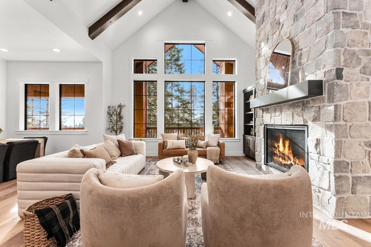 20 Haystack Ct, Donnelly, Idaho 83615, 4 Bedrooms, 4.5 Bathrooms, Residential For Sale, Price $2,499,000, 98932028