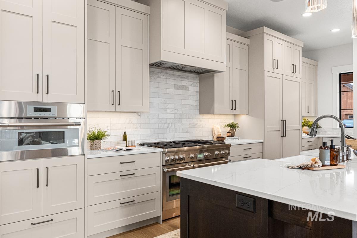 20 Haystack Ct, Donnelly, Idaho 83615, 4 Bedrooms, 4.5 Bathrooms, Residential For Sale, Price $2,499,000, 98932028