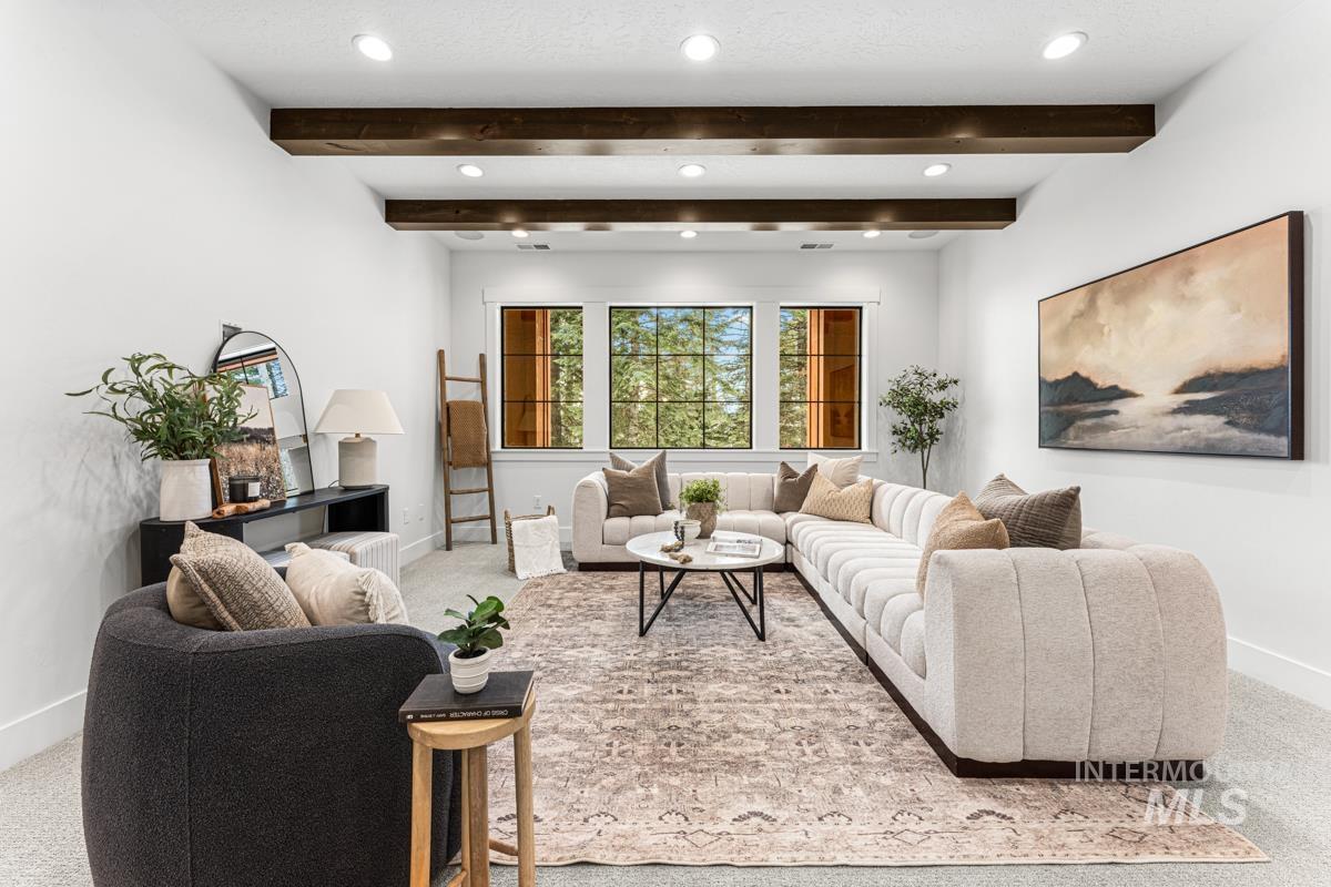 20 Haystack Ct, Donnelly, Idaho 83615, 4 Bedrooms, 4.5 Bathrooms, Residential For Sale, Price $2,499,000, 98932028