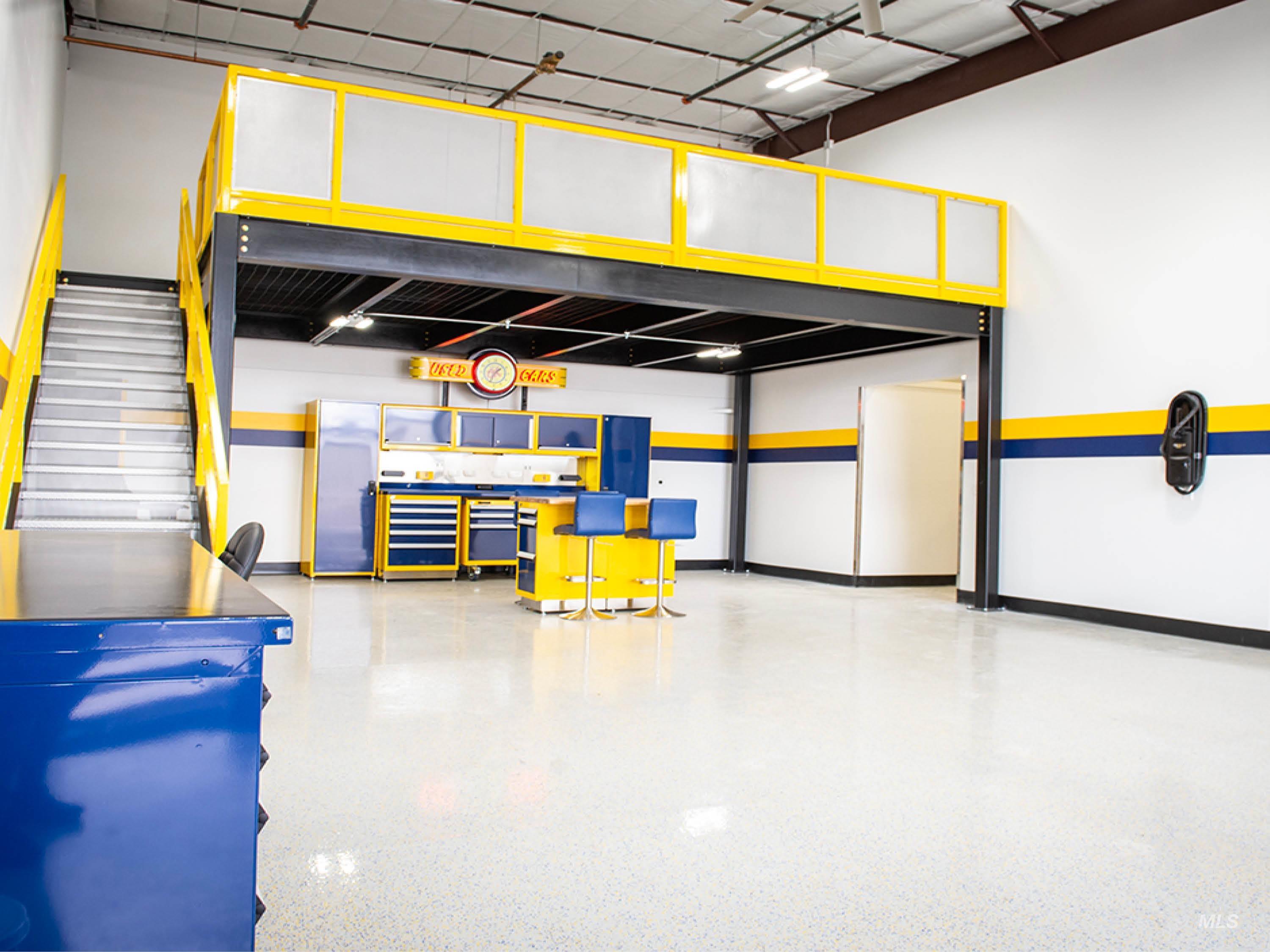 2007 S Saturn Way, Boise, Idaho 83709-2965, Business/Commercial For Sale, Price $270,000,MLS 98932139