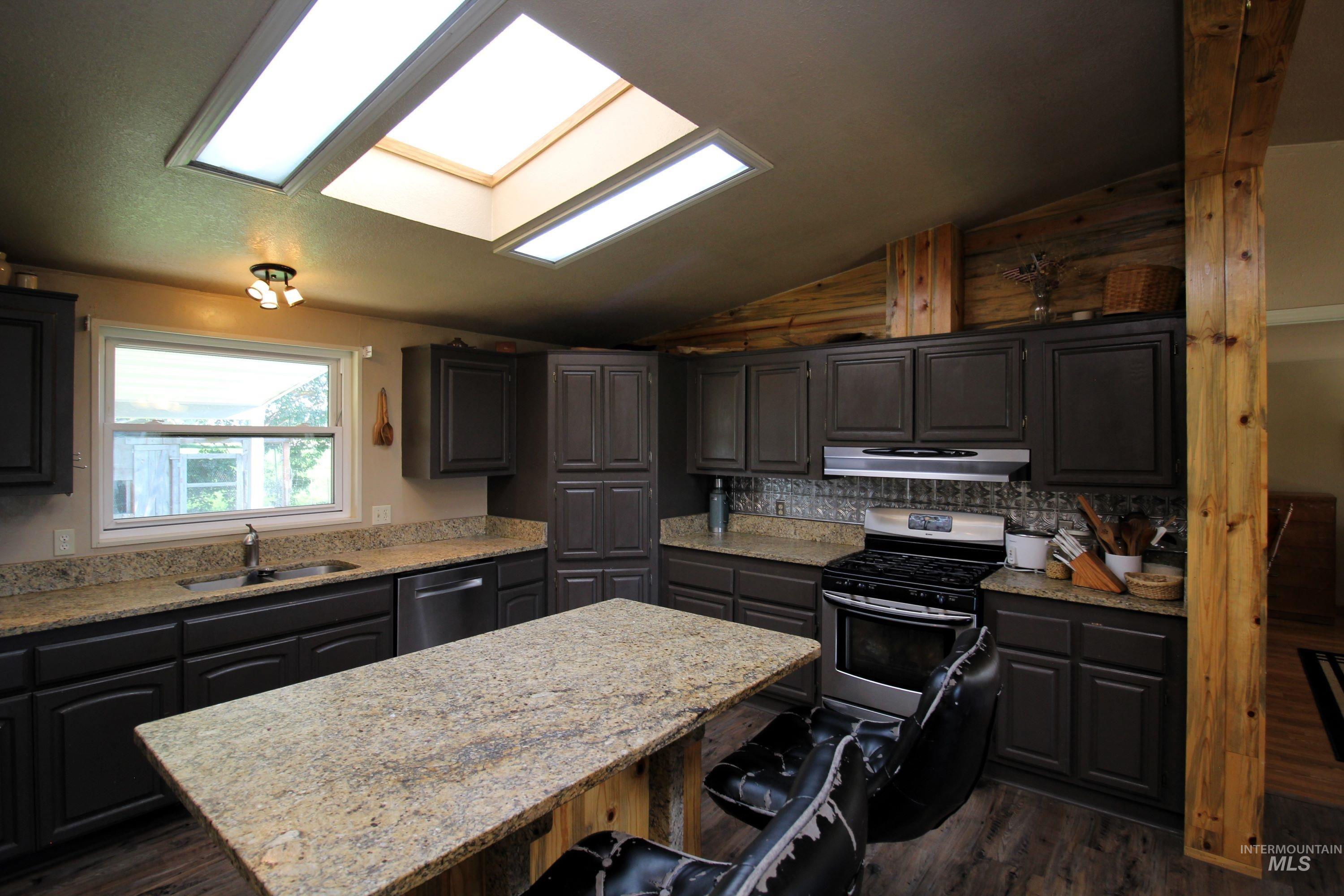 518 US Highway 95, Weiser, Idaho 83672, 3 Bedrooms, 2 Bathrooms, Residential For Sale, Price $425,000, 98932170