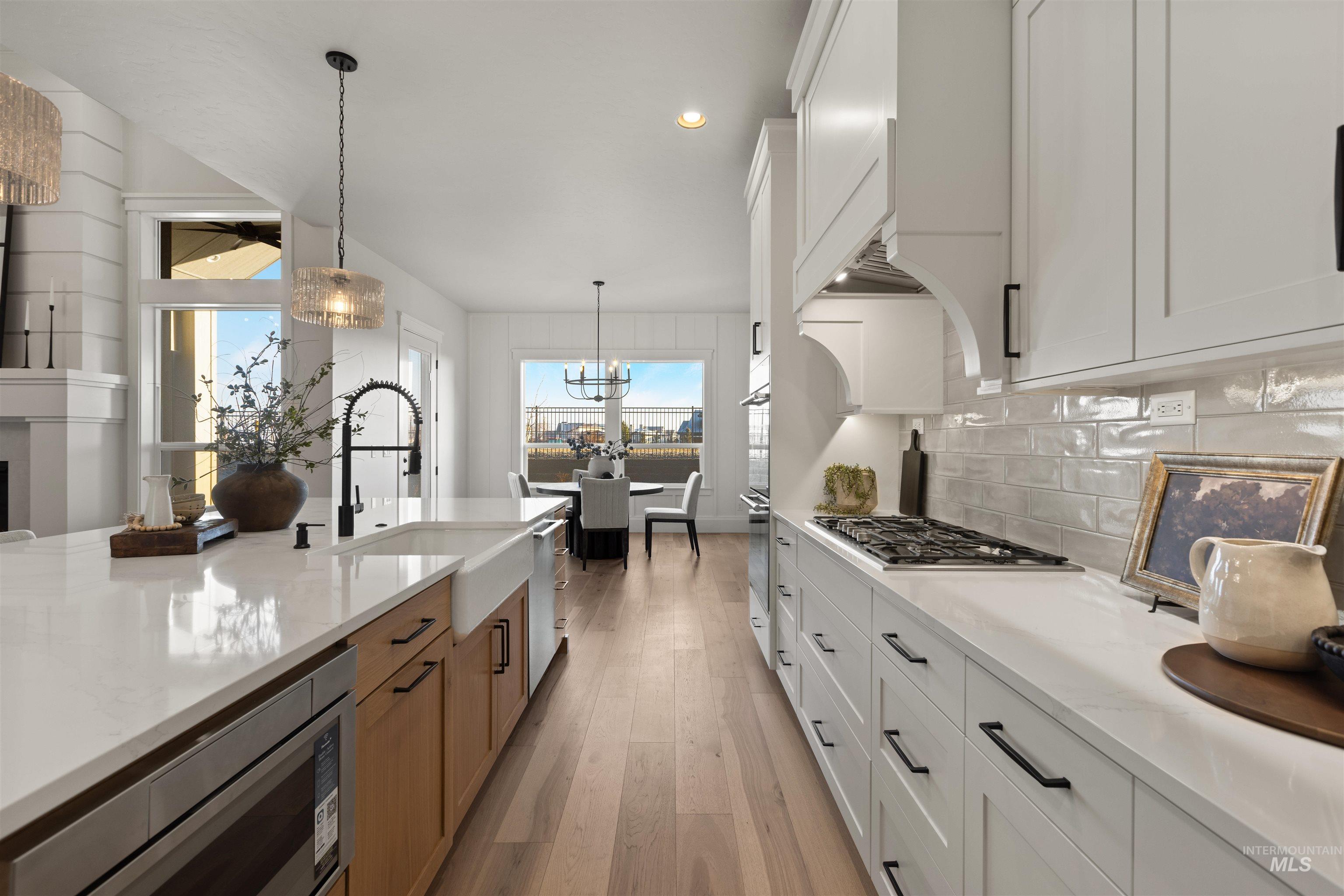 6608 S Mountaintop Way, Meridian, Idaho 83642, 3 Bedrooms, 2.5 Bathrooms, Residential For Sale, Price $849,777,MLS 98932271