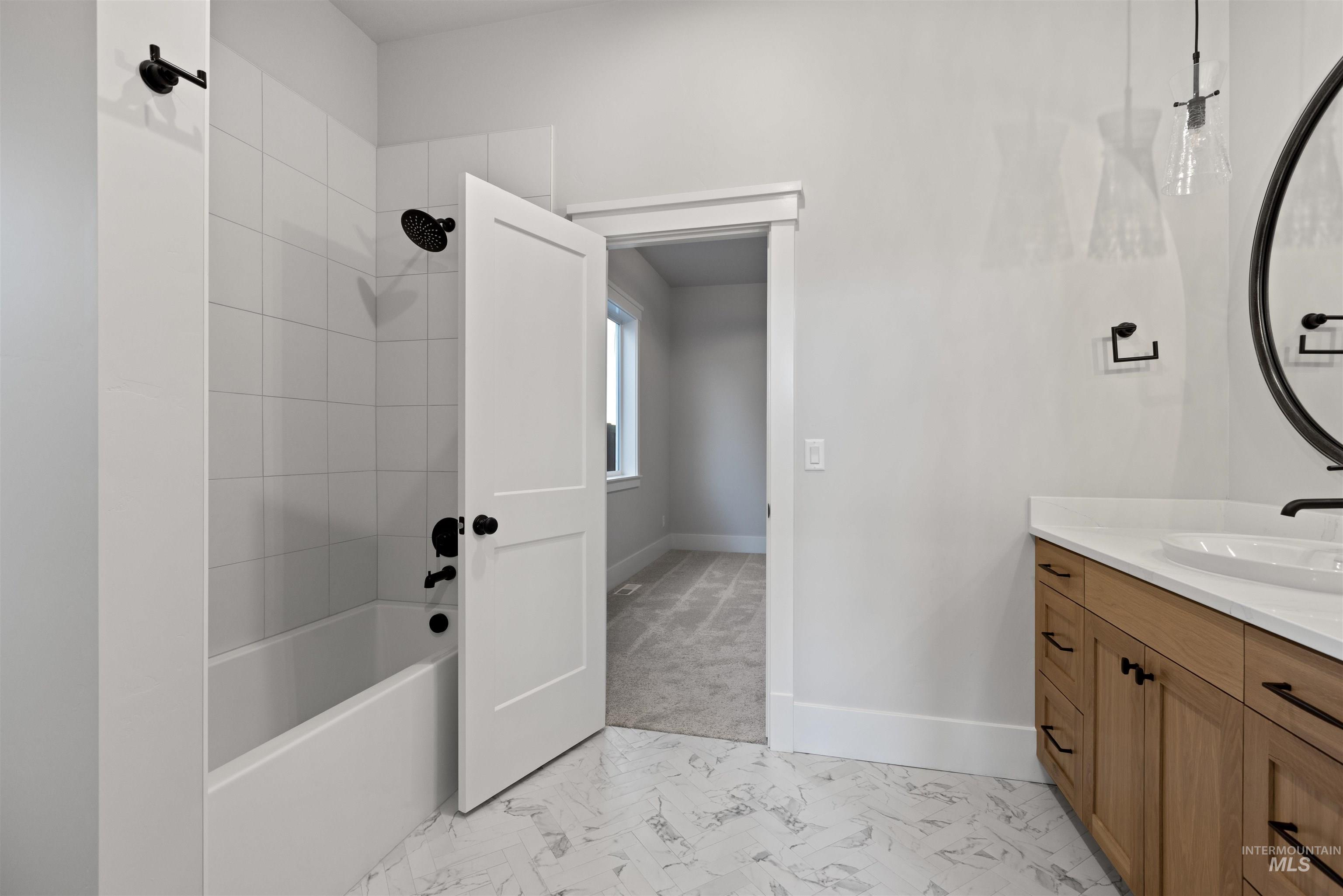 6608 S Mountaintop Way, Meridian, Idaho 83642, 3 Bedrooms, 2.5 Bathrooms, Residential For Sale, Price $849,777,MLS 98932271