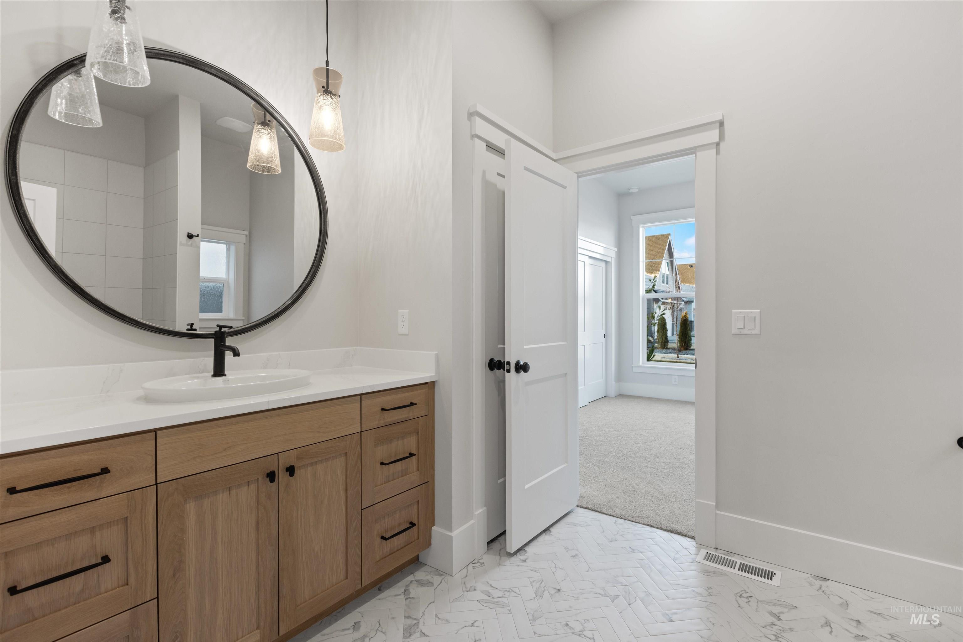 6608 S Mountaintop Way, Meridian, Idaho 83642, 3 Bedrooms, 2.5 Bathrooms, Residential For Sale, Price $849,777,MLS 98932271