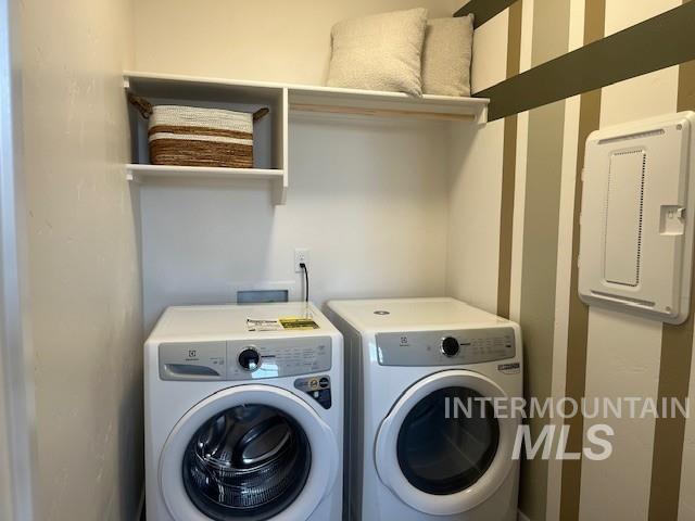 1415 E Prairiefire St, Meridian, Idaho 83646, 3 Bedrooms, 2 Bathrooms, Residential For Sale, Price $494,652,MLS 98932372