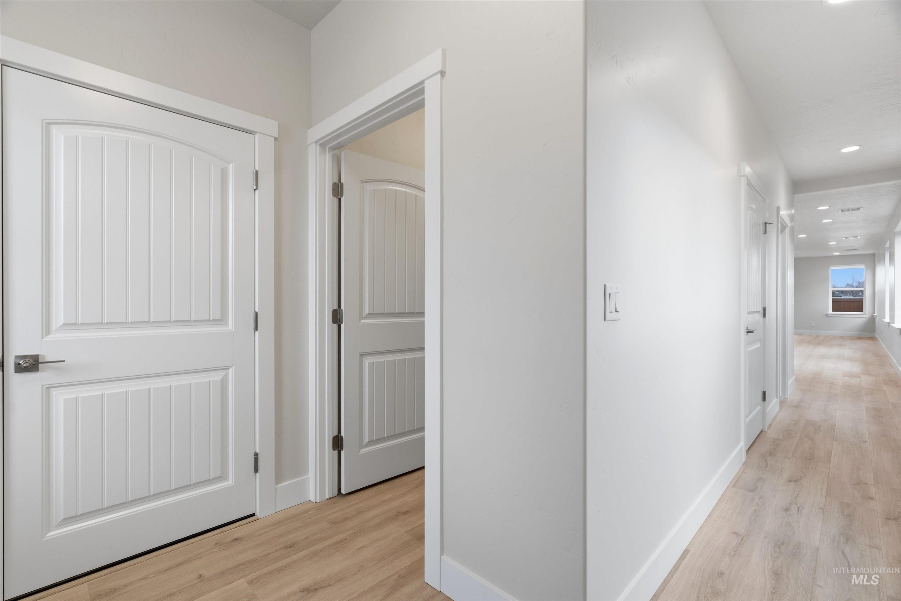 1415 E Prairiefire St, Meridian, Idaho 83646, 3 Bedrooms, 2 Bathrooms, Residential For Sale, Price $499,990,MLS 98932372