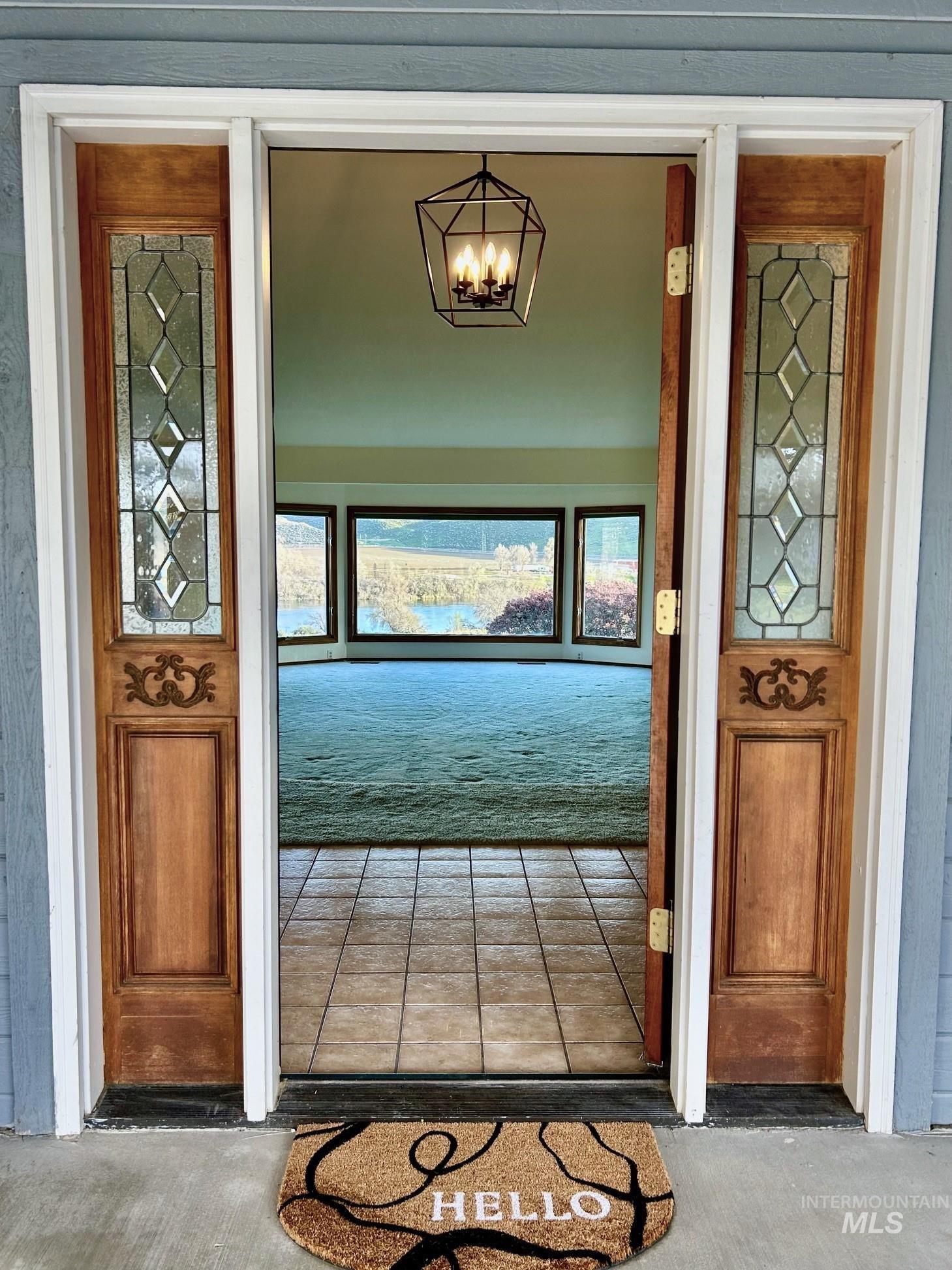 1185 E Cleveland, Glenns Ferry, Idaho 83623, 5 Bedrooms, 3.5 Bathrooms, Residential For Sale, Price $1,149,999,MLS 98932642