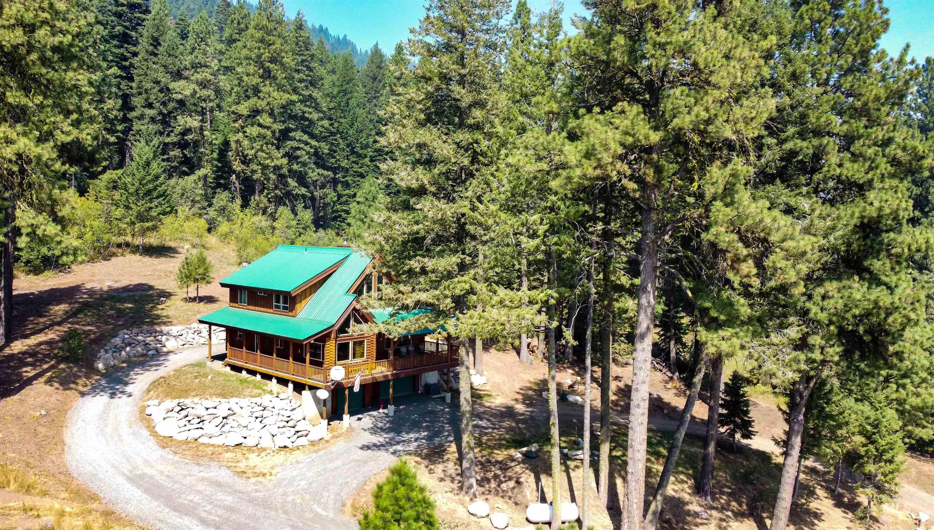1539 West Mountain Rd, Donnelly, Idaho 83615, 3 Bedrooms, 2.5 Bathrooms, Residential For Sale, Price $1,350,000, 98932924