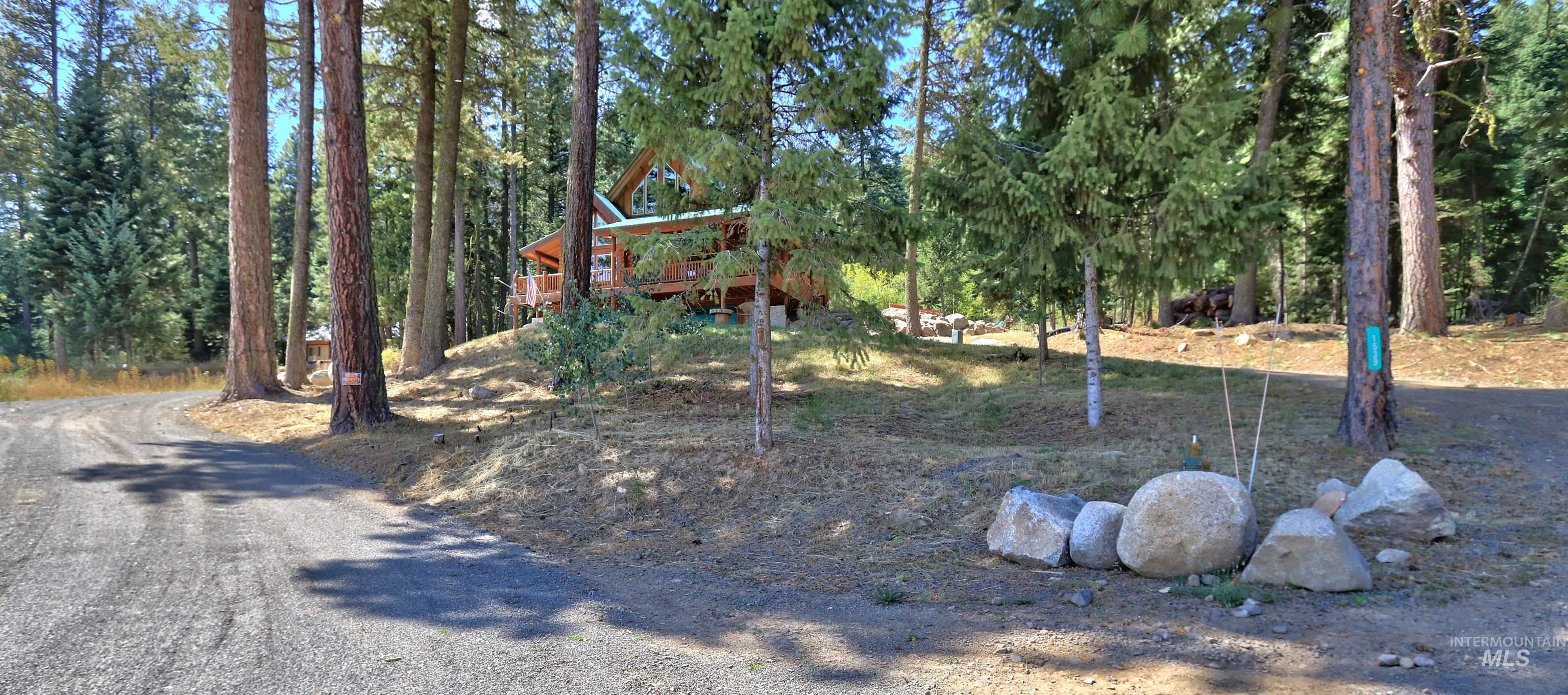 1539 West Mountain Rd, Donnelly, Idaho 83615, 3 Bedrooms, 2.5 Bathrooms, Residential For Sale, Price $1,350,000, 98932924