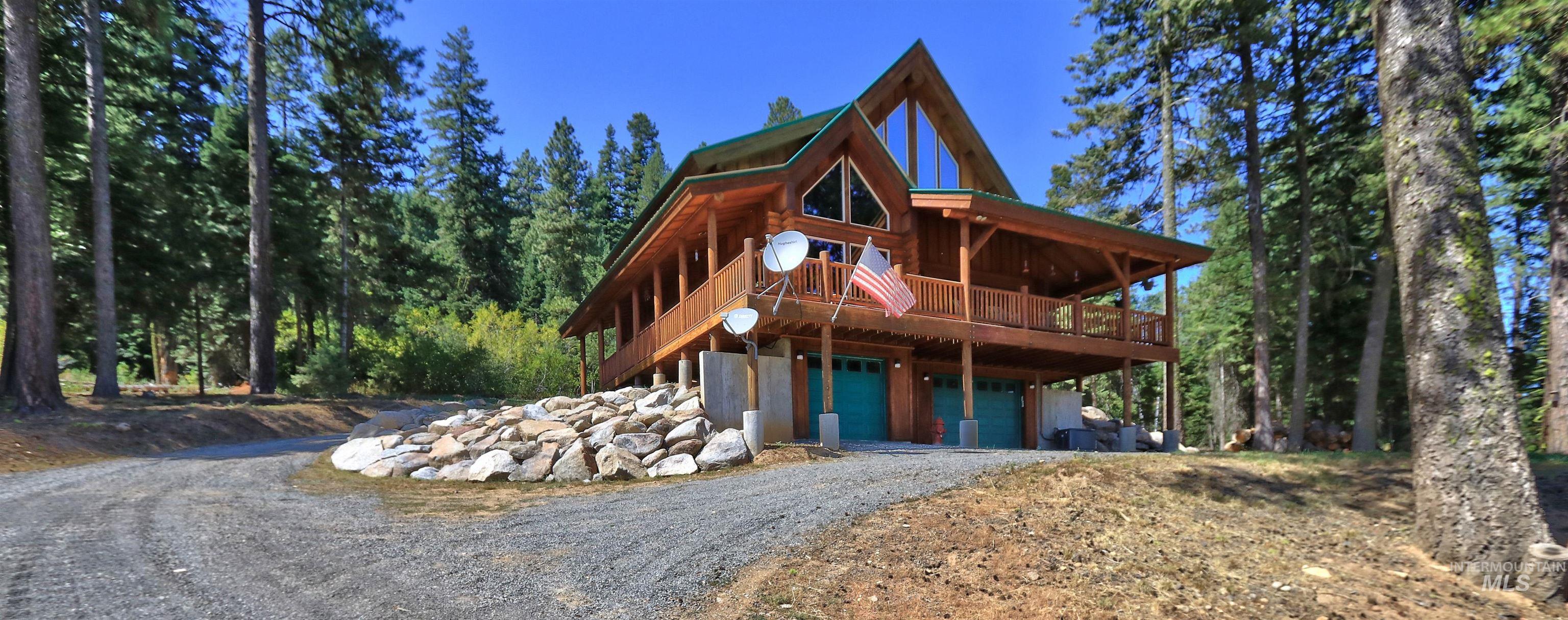 1539 West Mountain Rd, Donnelly, Idaho 83615, 3 Bedrooms, 2.5 Bathrooms, Residential For Sale, Price $1,350,000, 98932924