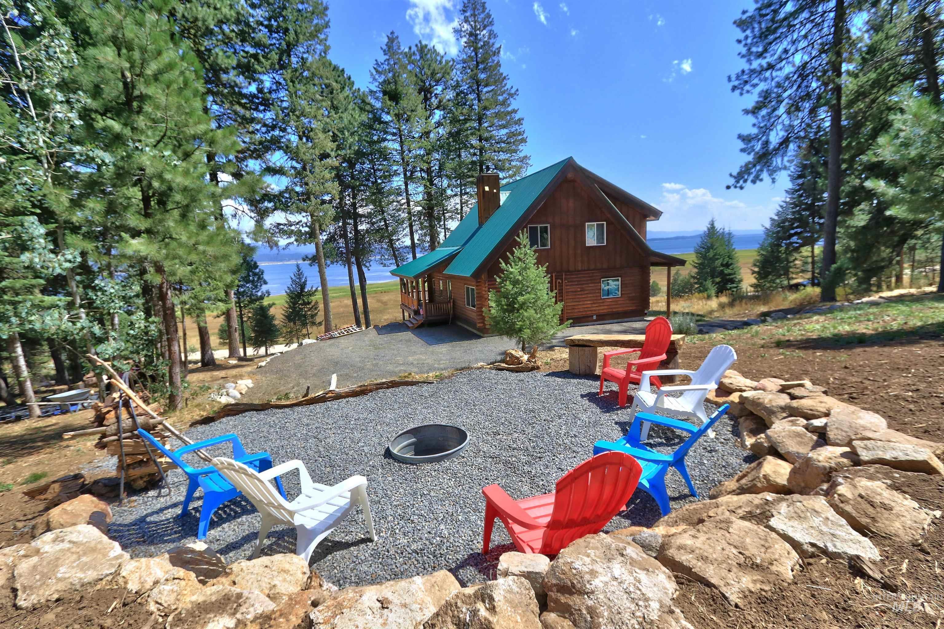 1539 West Mountain Rd, Donnelly, Idaho 83615, 3 Bedrooms, 2.5 Bathrooms, Residential For Sale, Price $1,350,000, 98932924