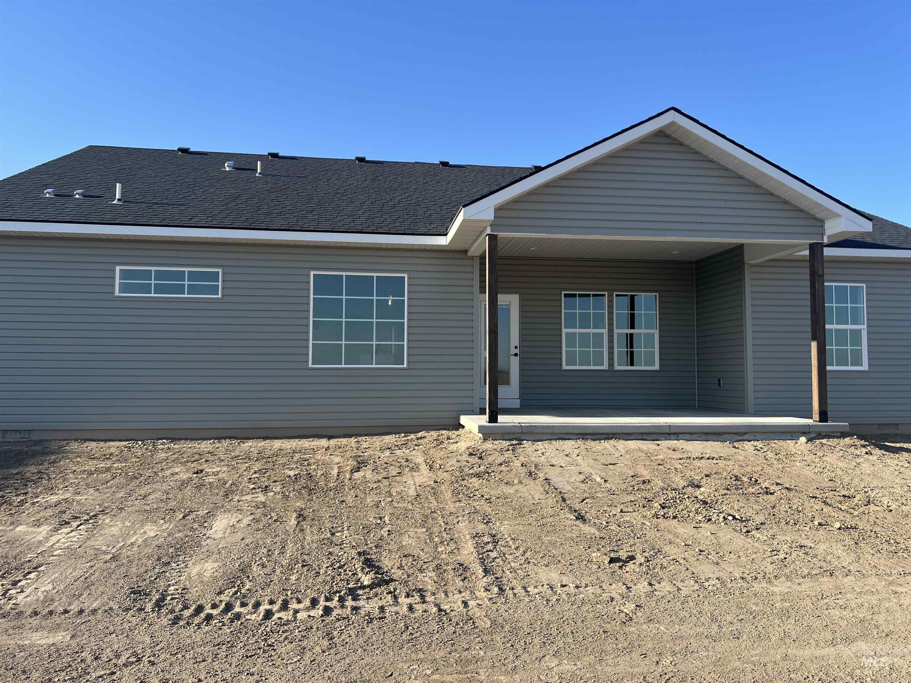 818 23rd Ave E, Jerome, Idaho 83338, 3 Bedrooms, 2 Bathrooms, Residential For Sale, Price $404,900,MLS 98933175